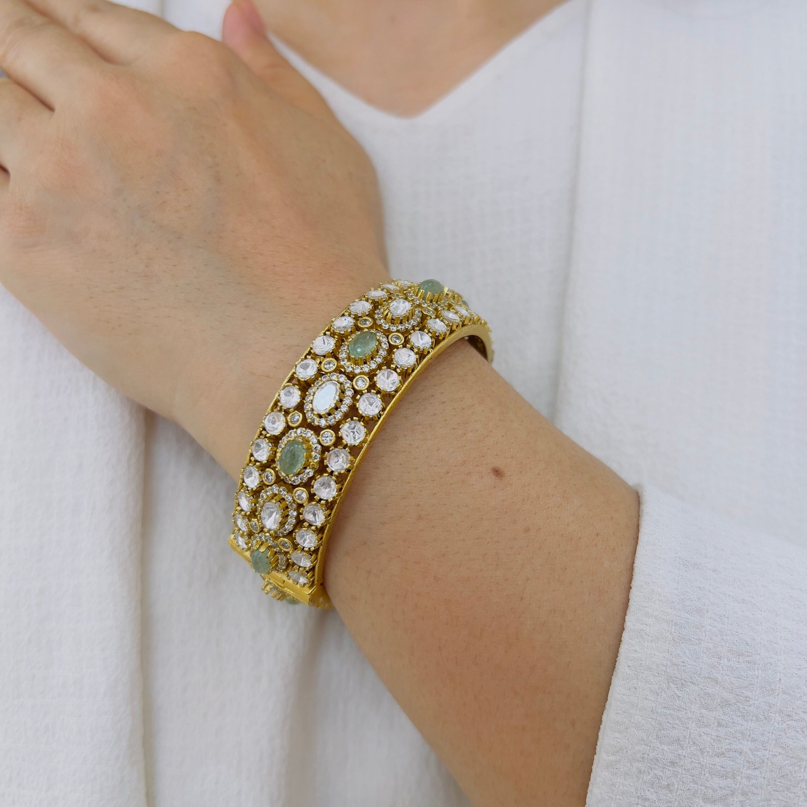 Vintage Elegance: Premium Gold-Plated Emerald & Polki Kada Bangle - Image 7