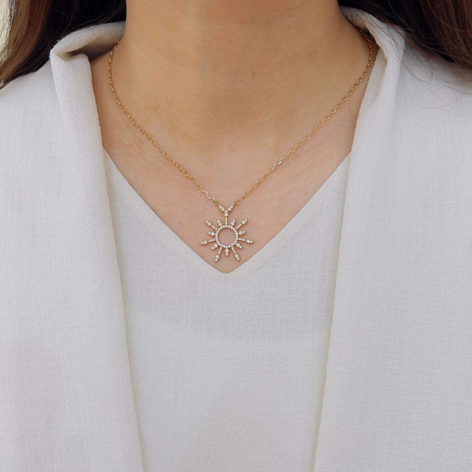 Subtle Sparkle Chain