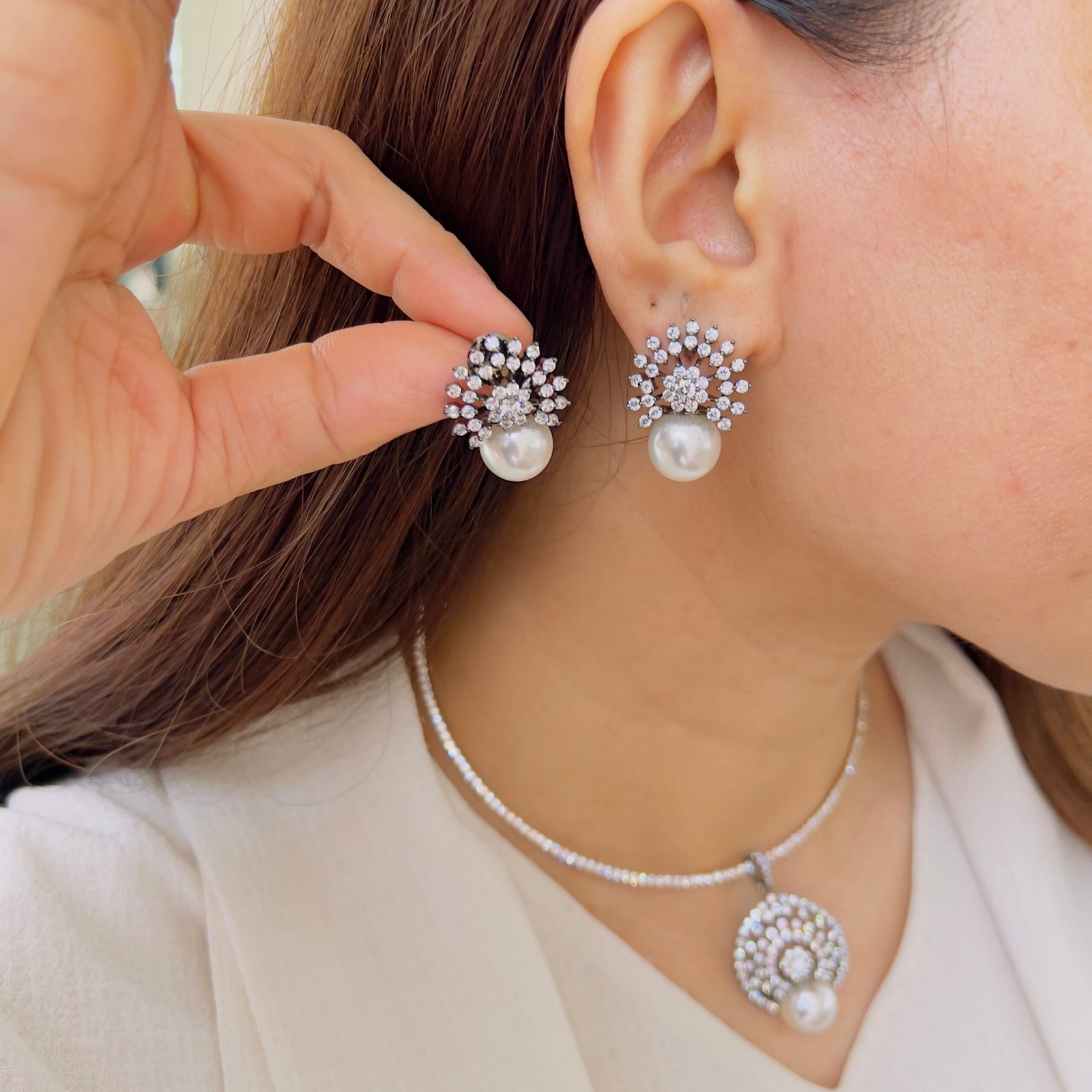 Luxury Diamond Stone Pendant Set for Women - Image 2