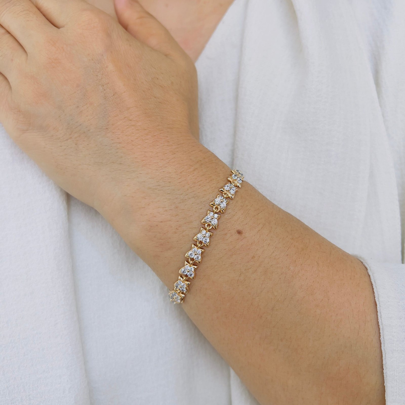 Luxury Statement Bracelet - Image 2