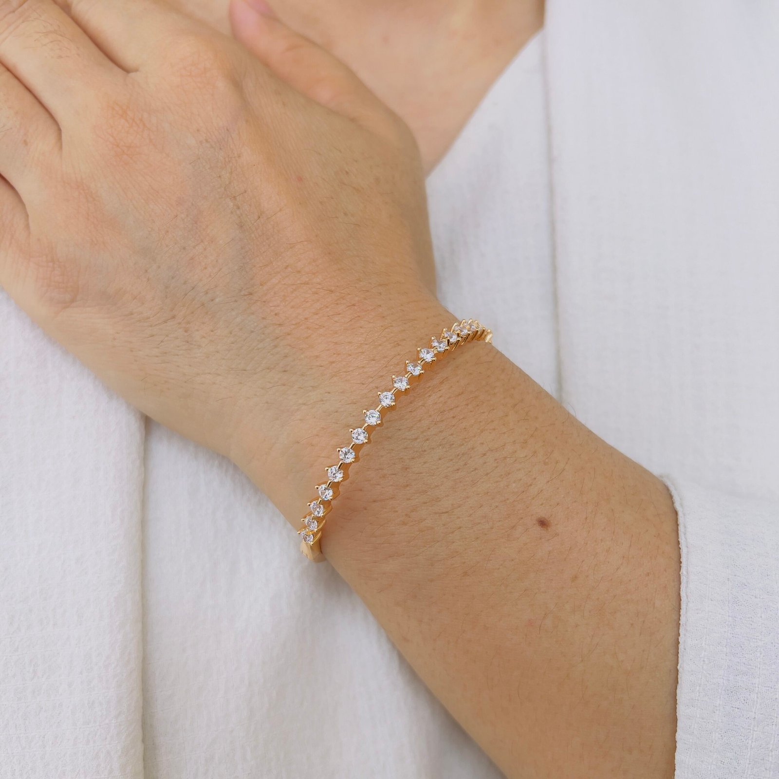 Timeless Gold Kada - Image 2