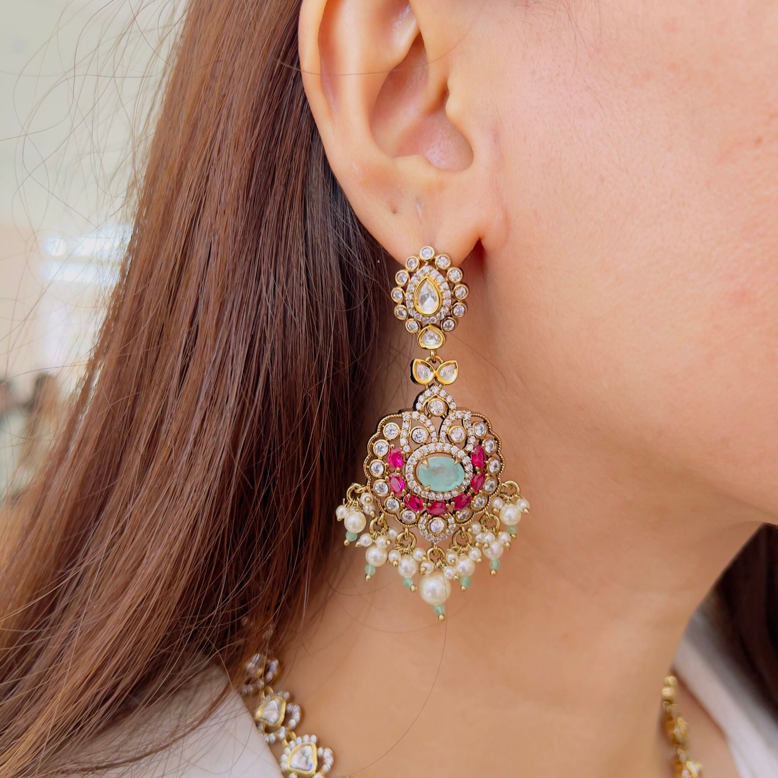 Regal Victorian Bridal Necklace Set - Image 3