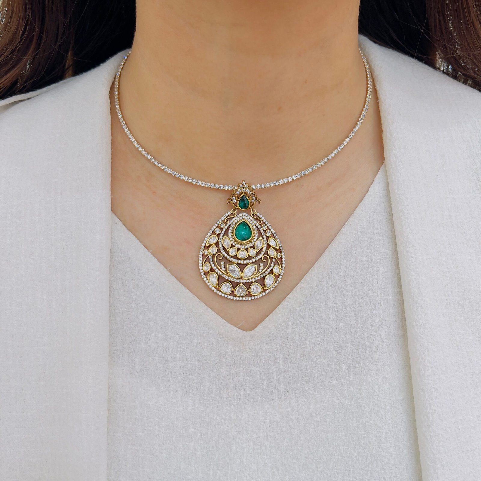 Vintage-Inspired Victorian Pendant Set for Women