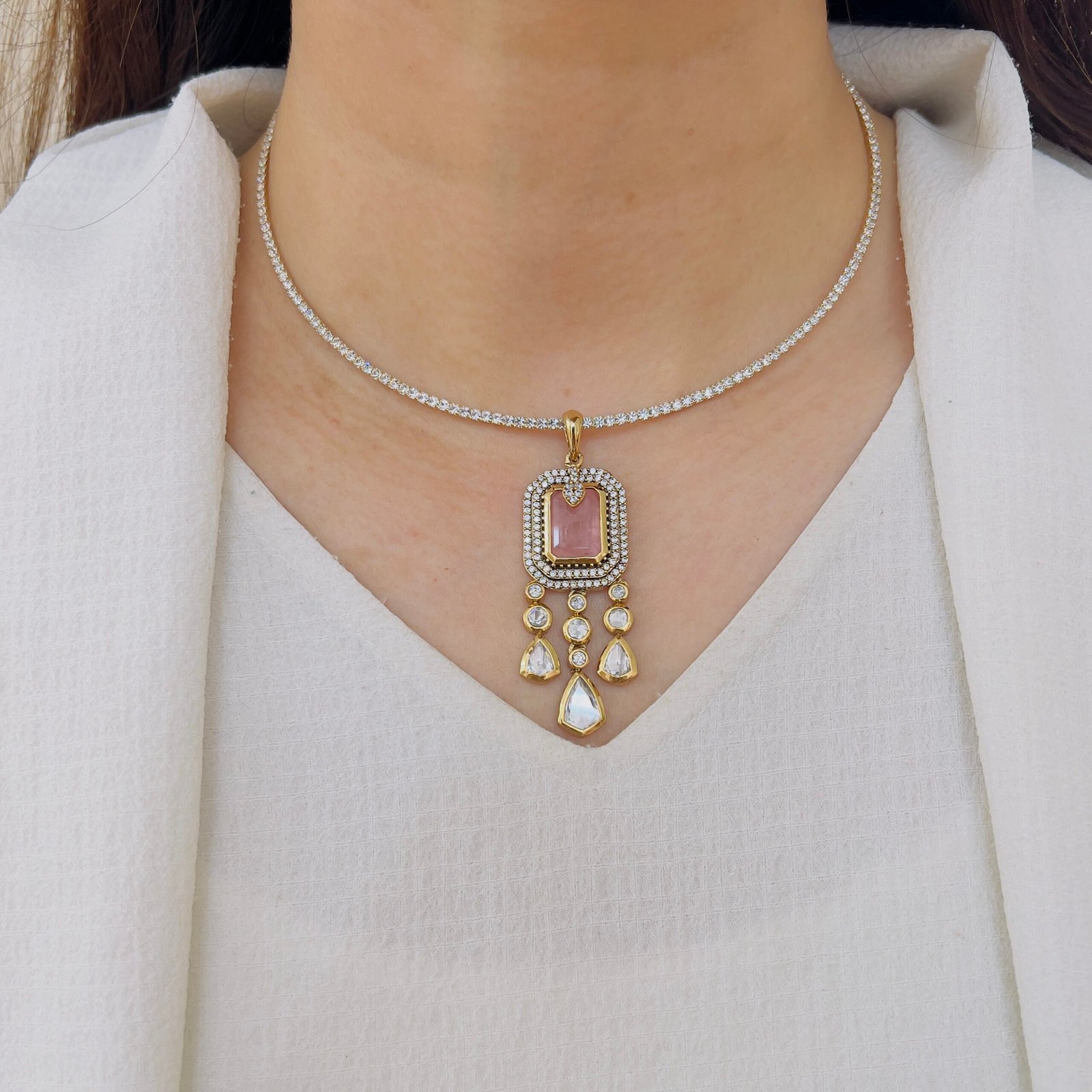 Royal Victorian Pendant Set with Emerald Stone - Image 10