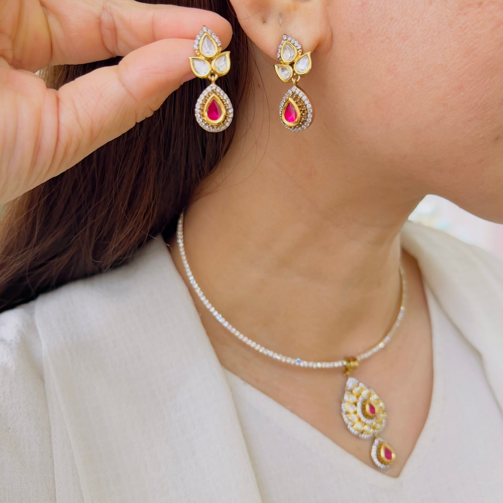 Antique-Inspired Victorian Pendant Set - Image 5