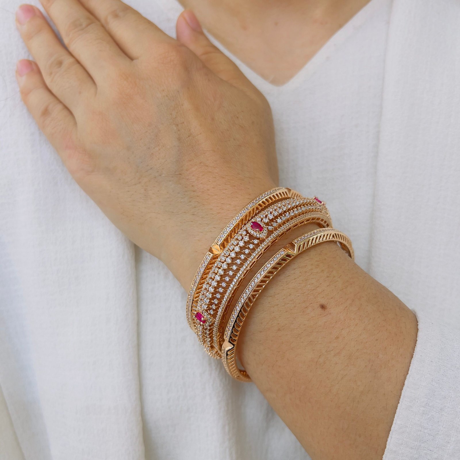 Luxury That Shines Forever - Image 2