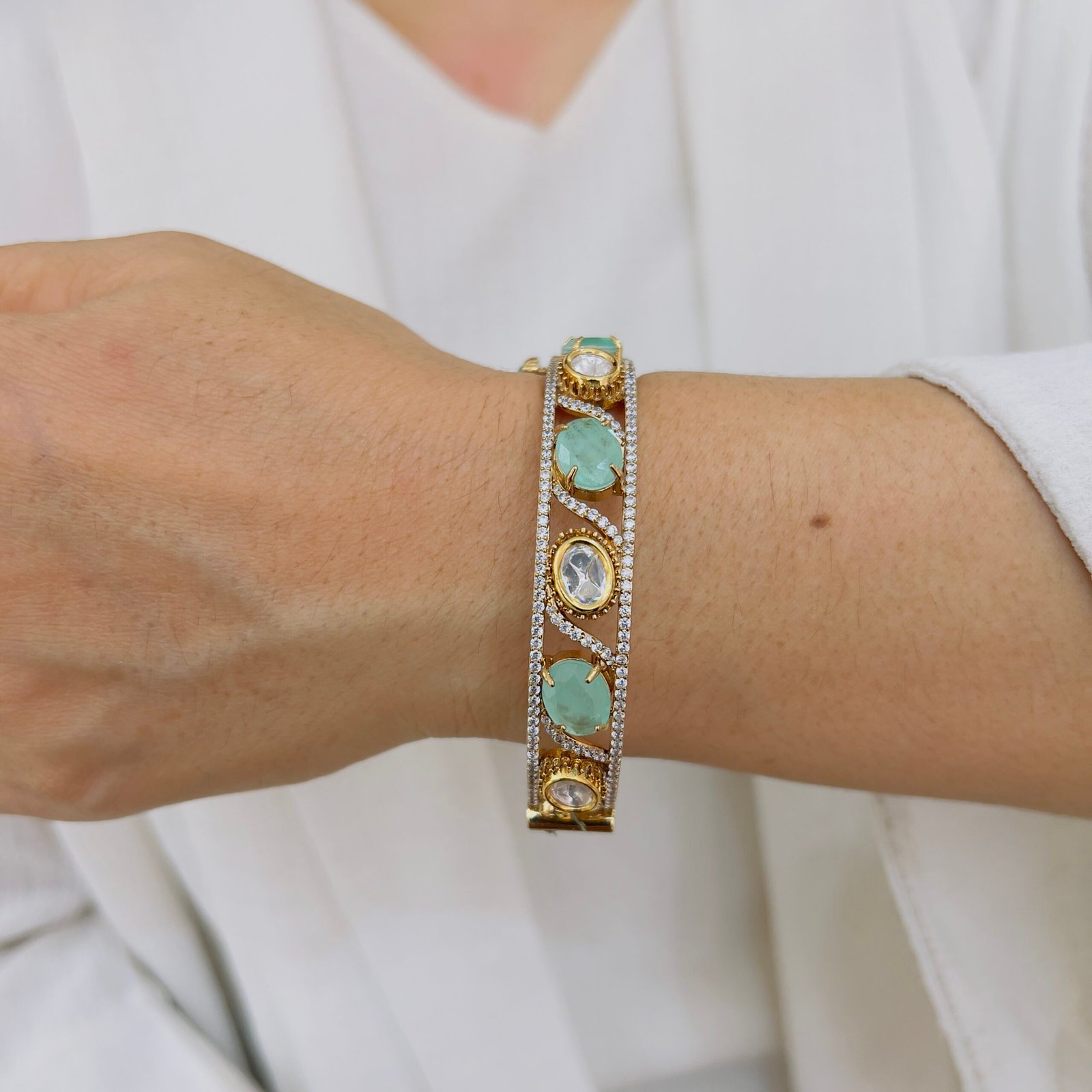 Classic Victorian Stonework Bangle - Image 8