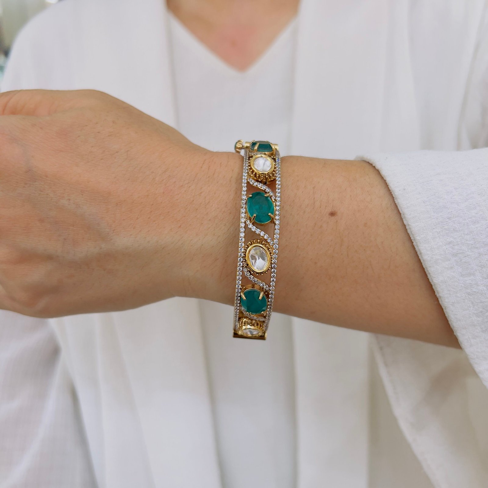 Classic Victorian Stonework Bangle - Image 2
