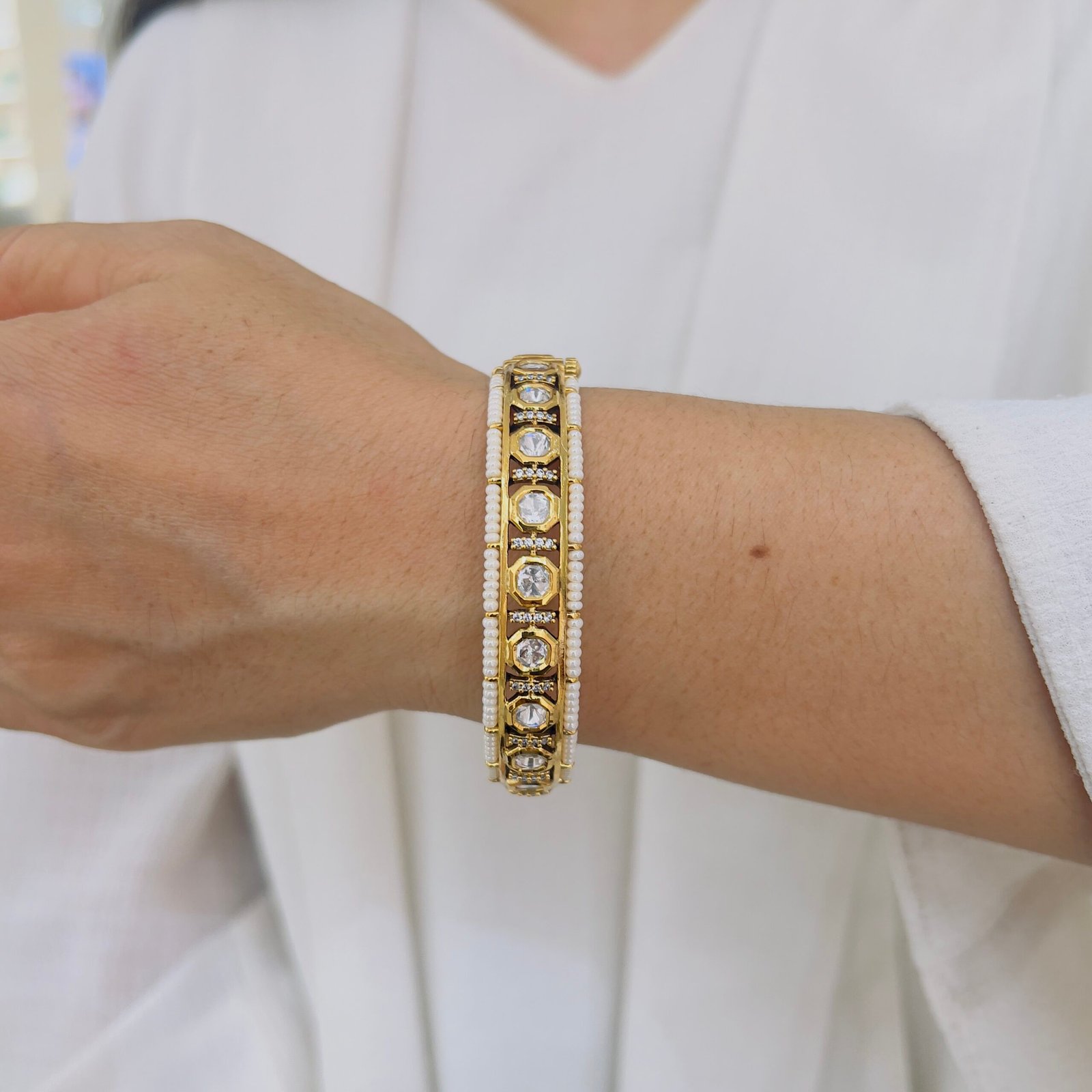 Detailed Victorian Pattern Bangles - Image 2
