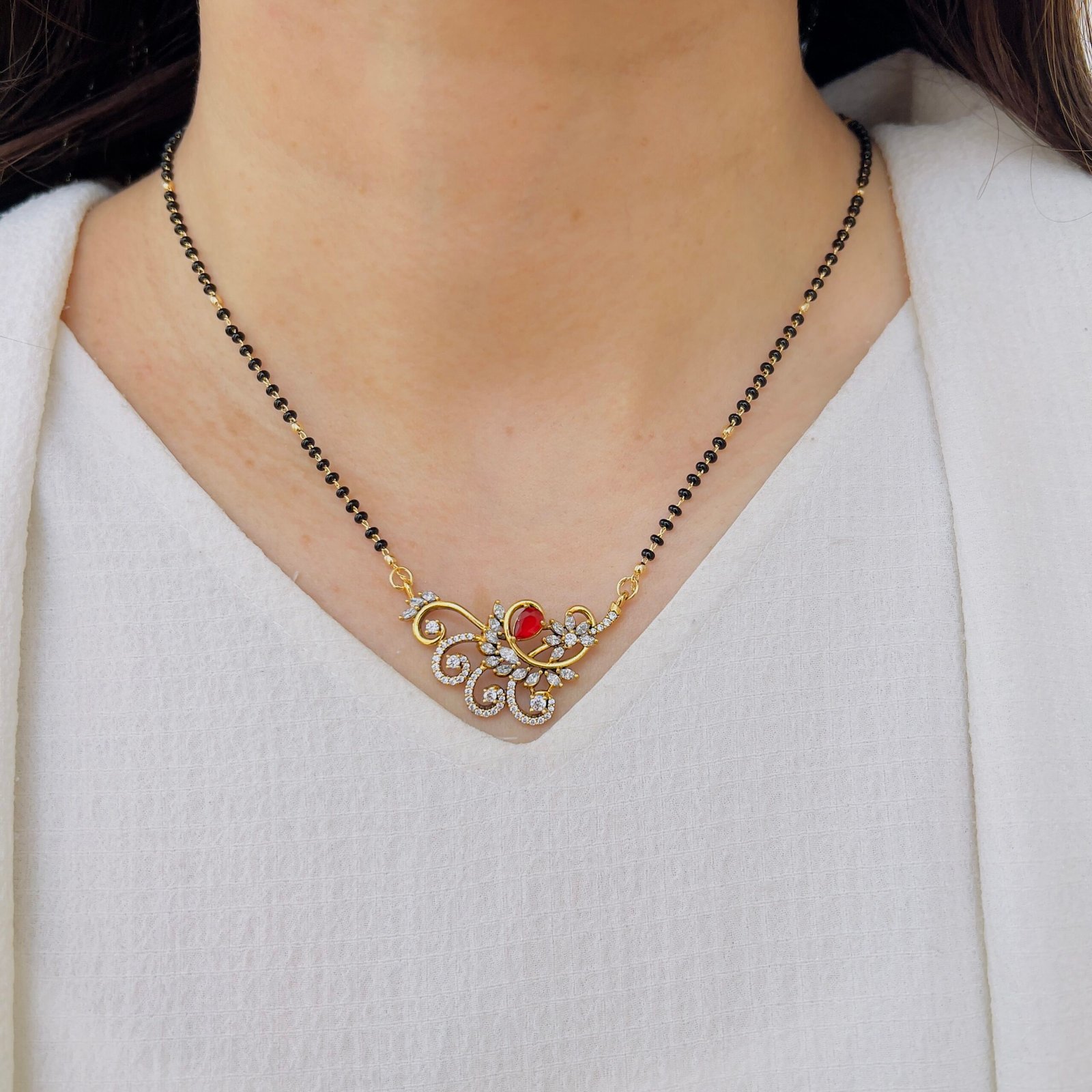 Floral Elegance Black Bead Mangalsutra - Image 2