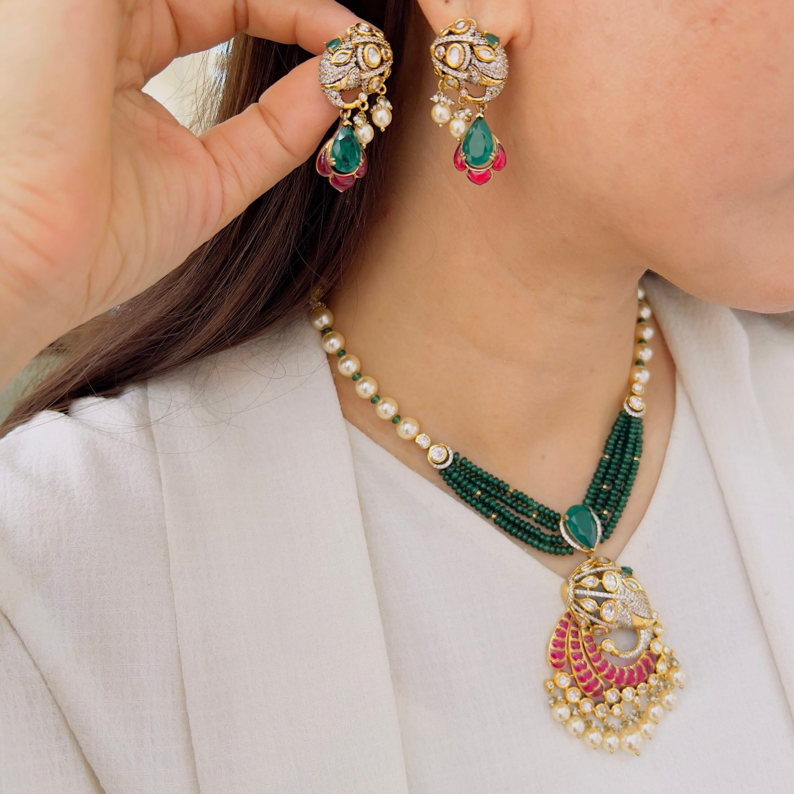 Antique Allure Victorian Necklace Set - Image 2