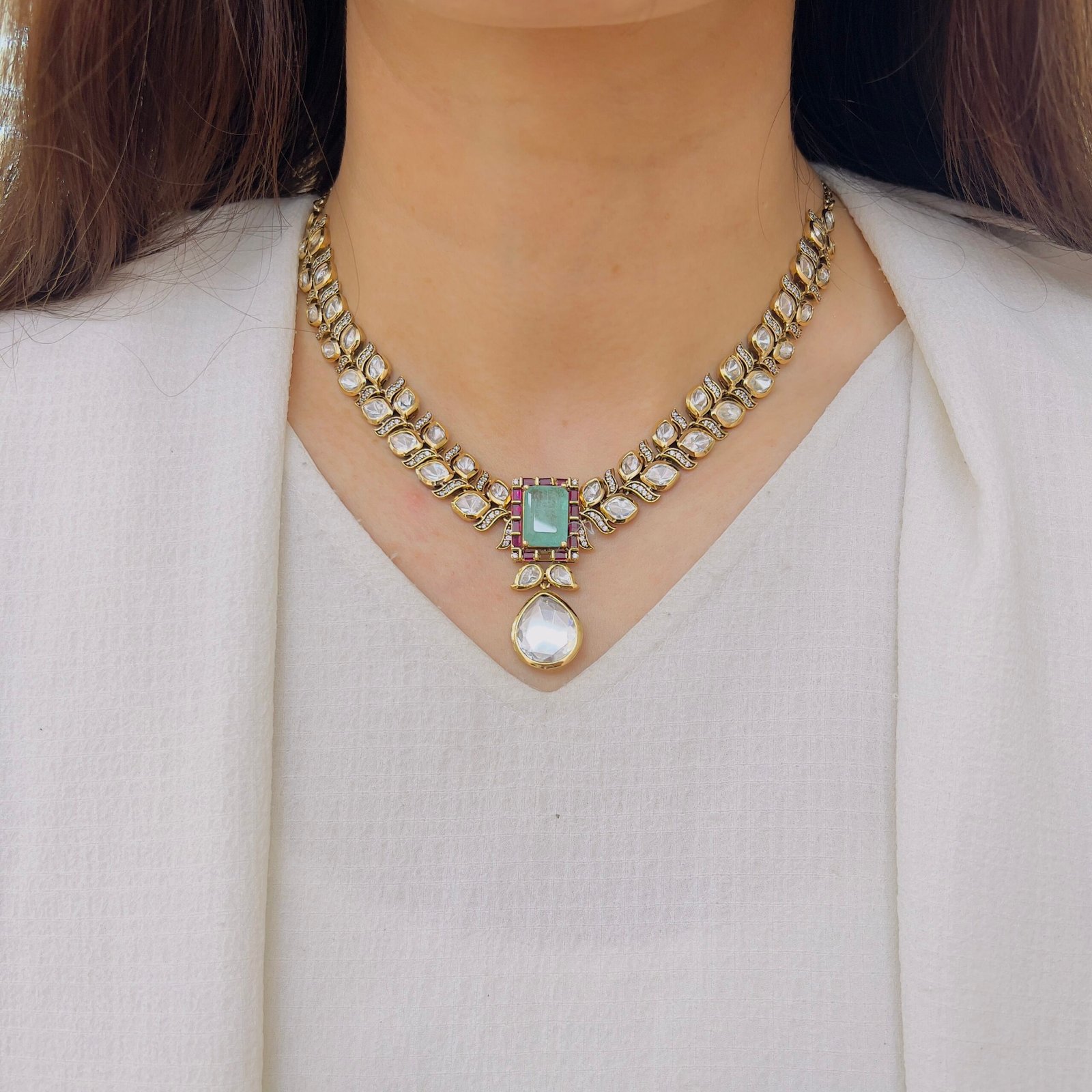 Vintage Grandeur, Modern Elegance - Image 2