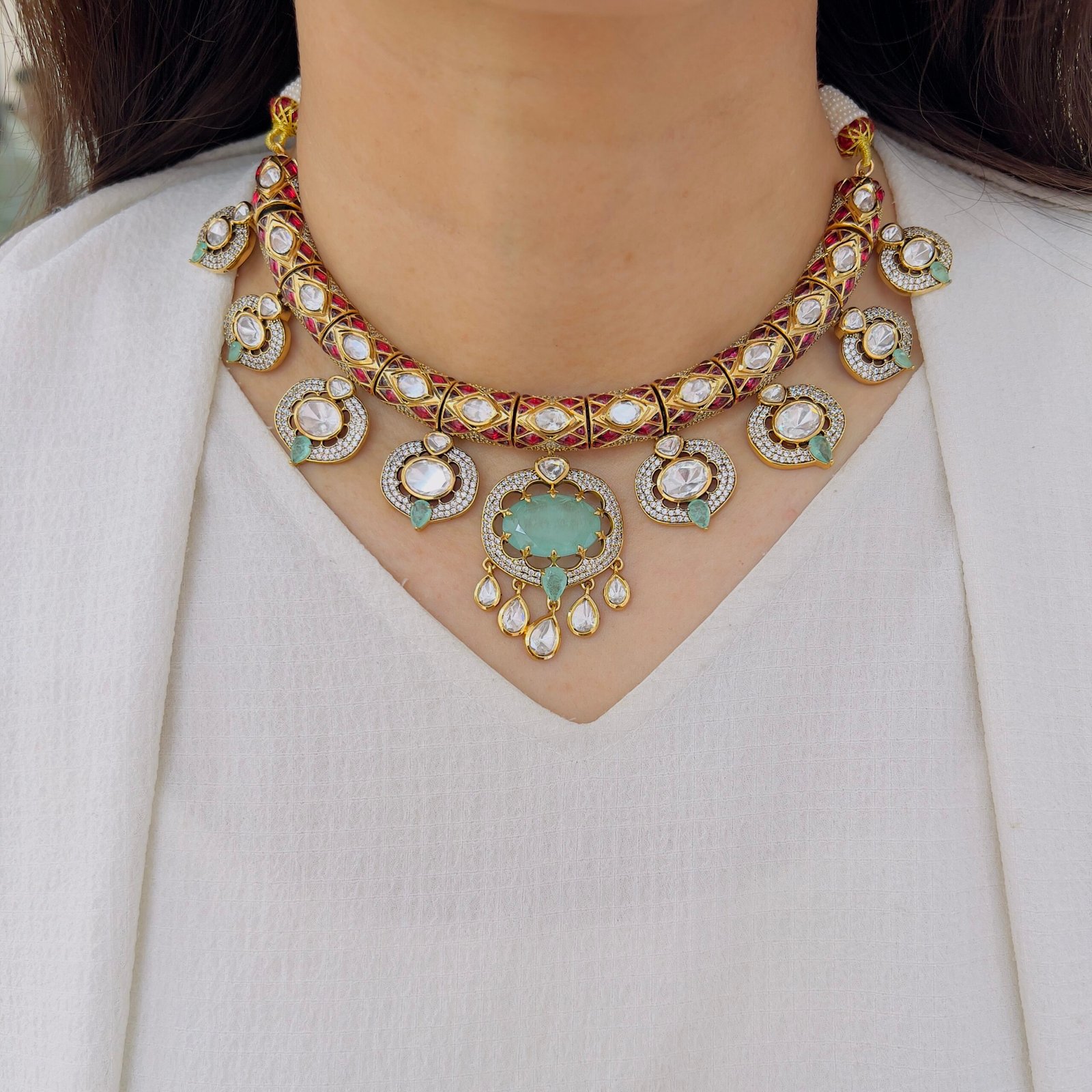 Emerald Royale Victorian Jewellery Set - Image 4