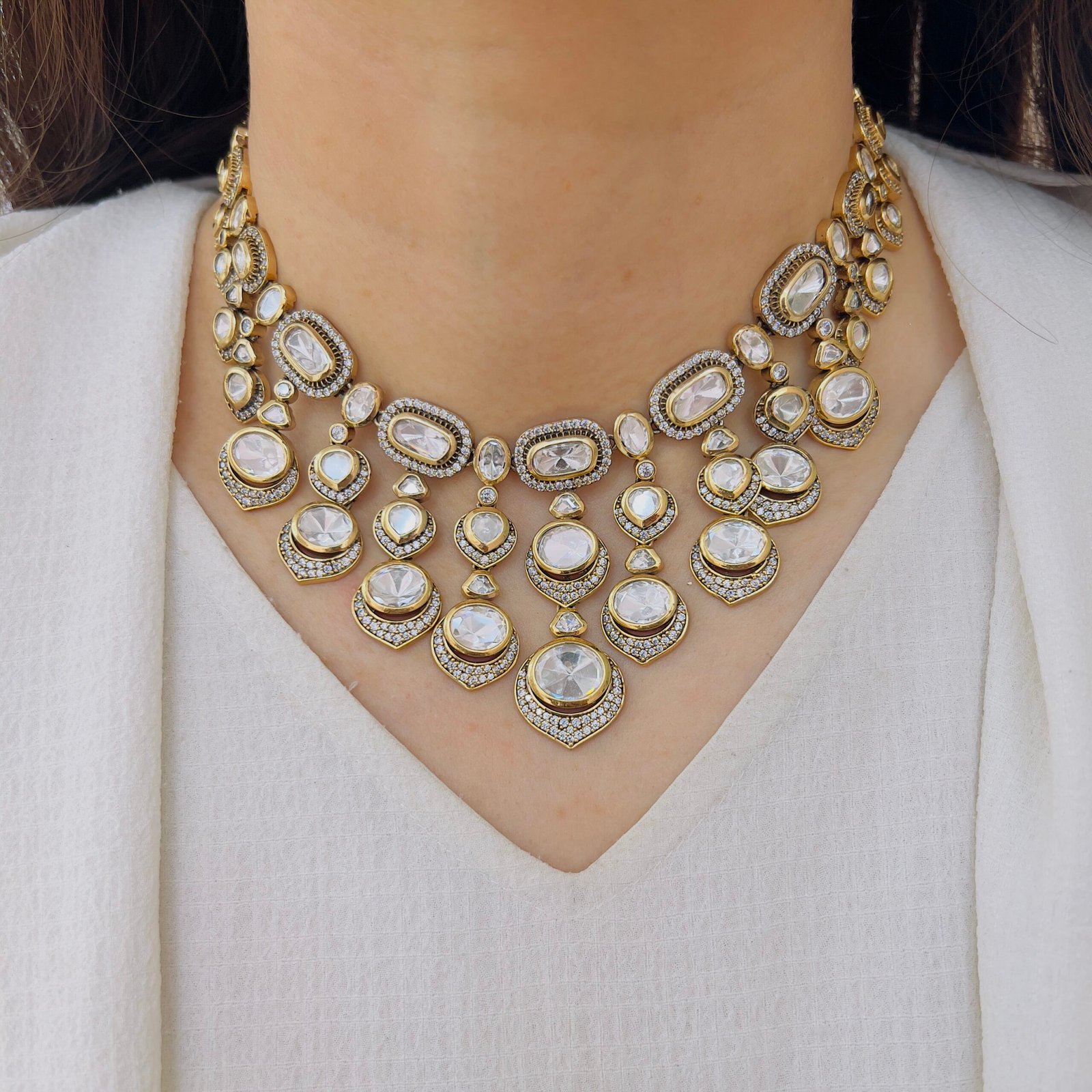 Make a Statement in Victorian Elegance - Image 2