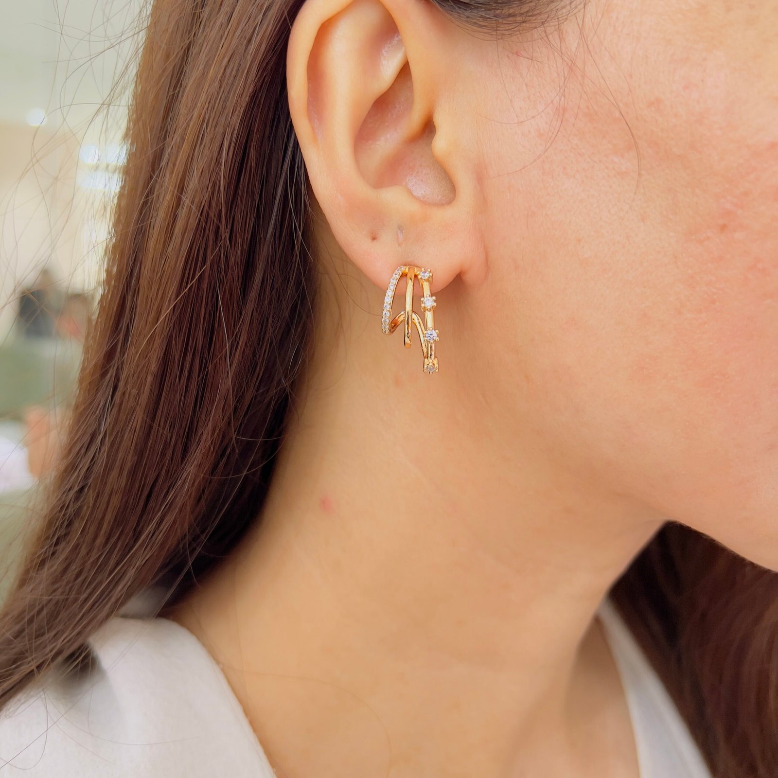 Minimal Drop Earrings for Everyday Style