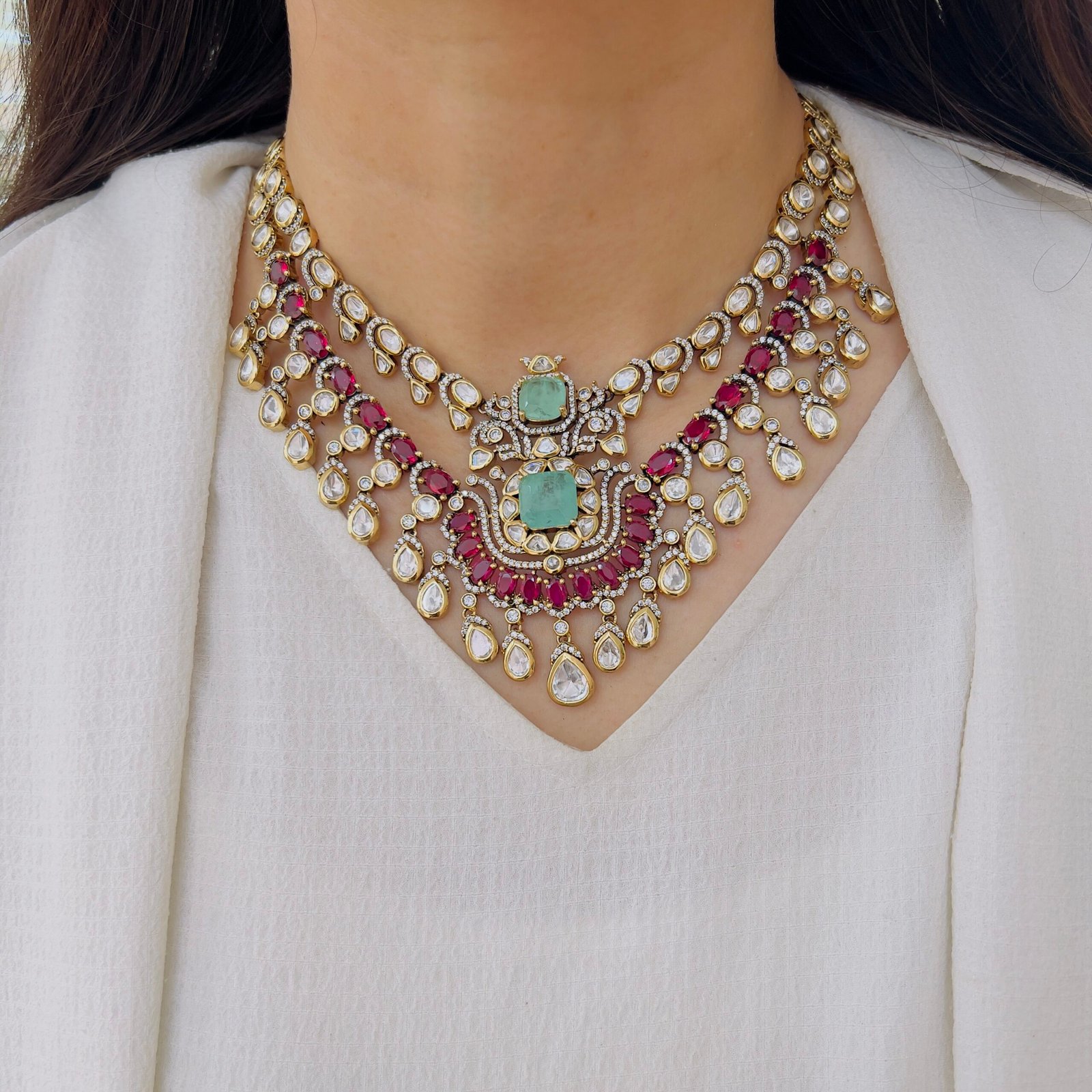 Vintage Grandeur, Timeless Beauty - Image 6