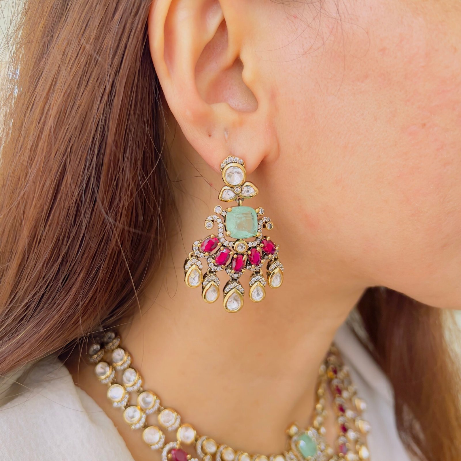 Vintage Grandeur, Timeless Beauty - Image 7