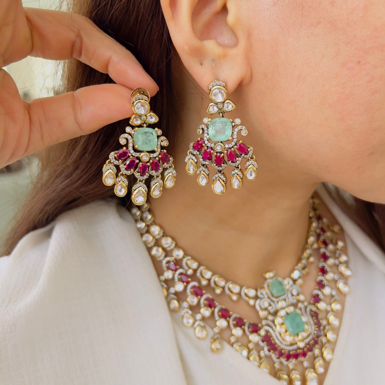 Vintage Grandeur, Timeless Beauty - Image 8