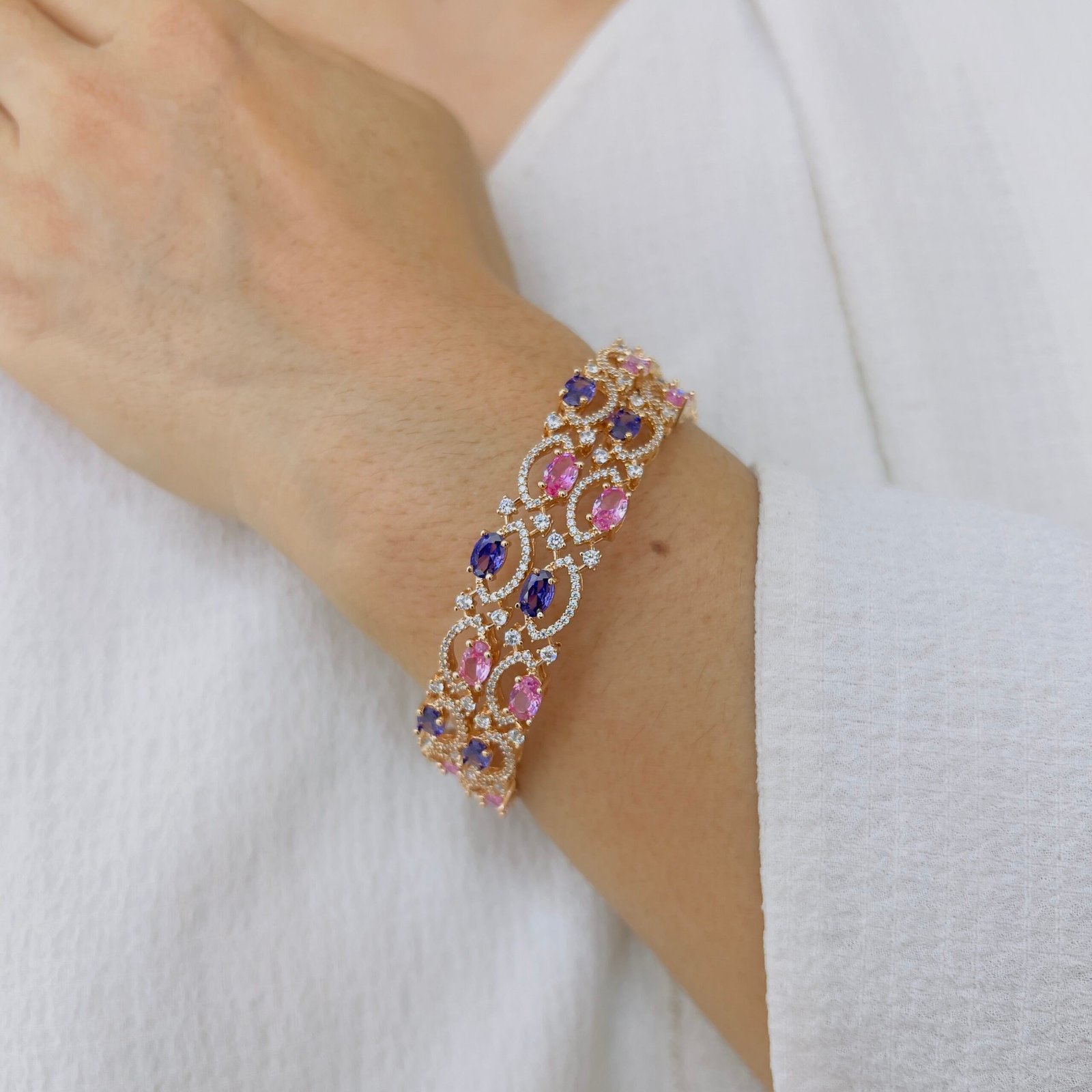 Ornate Designer Bangle - Image 3