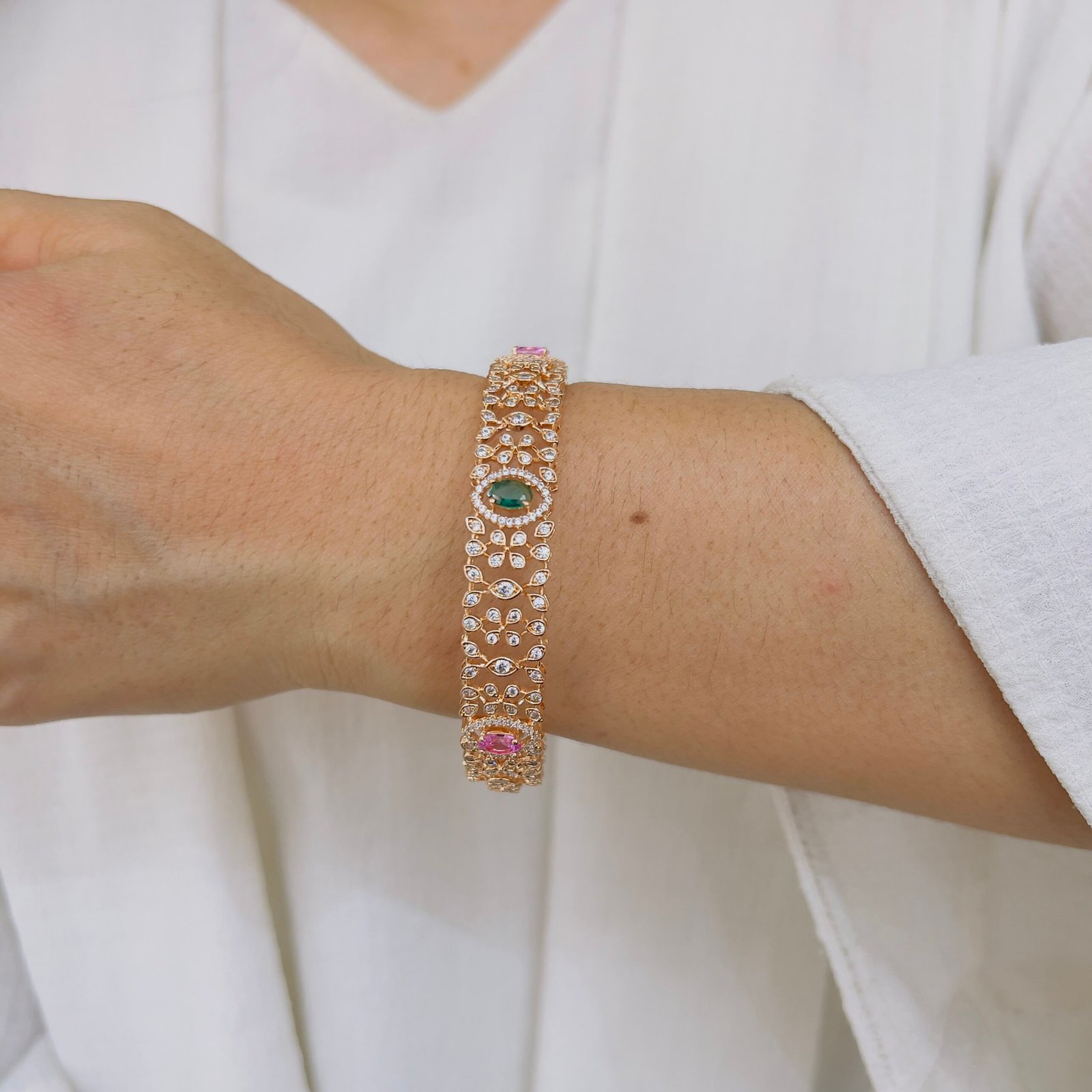 A Wrist Full of Glamour - Image 2