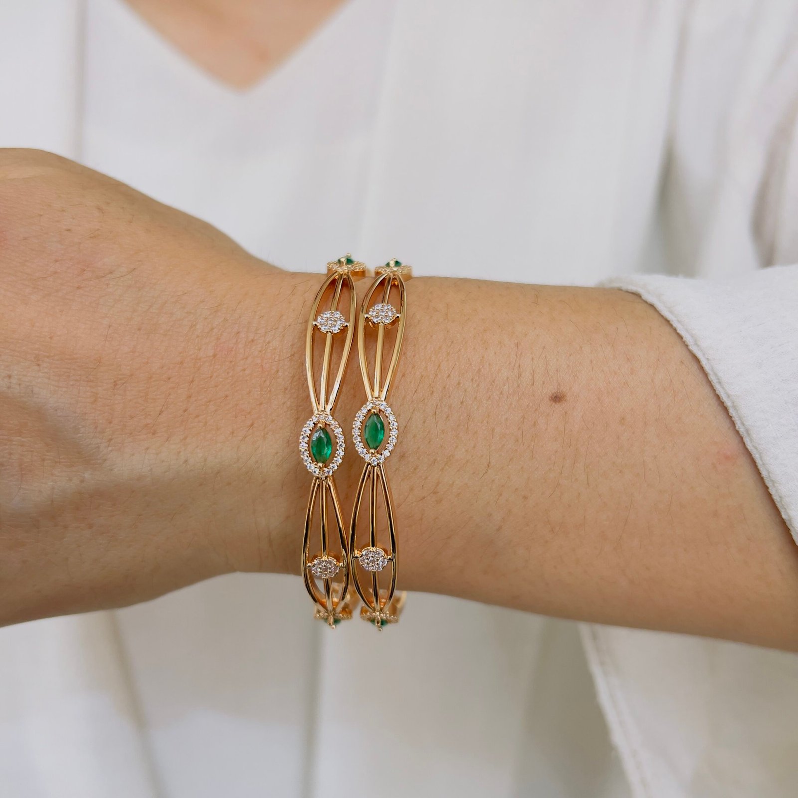 The Bangle Everyone Will Notice - Image 2