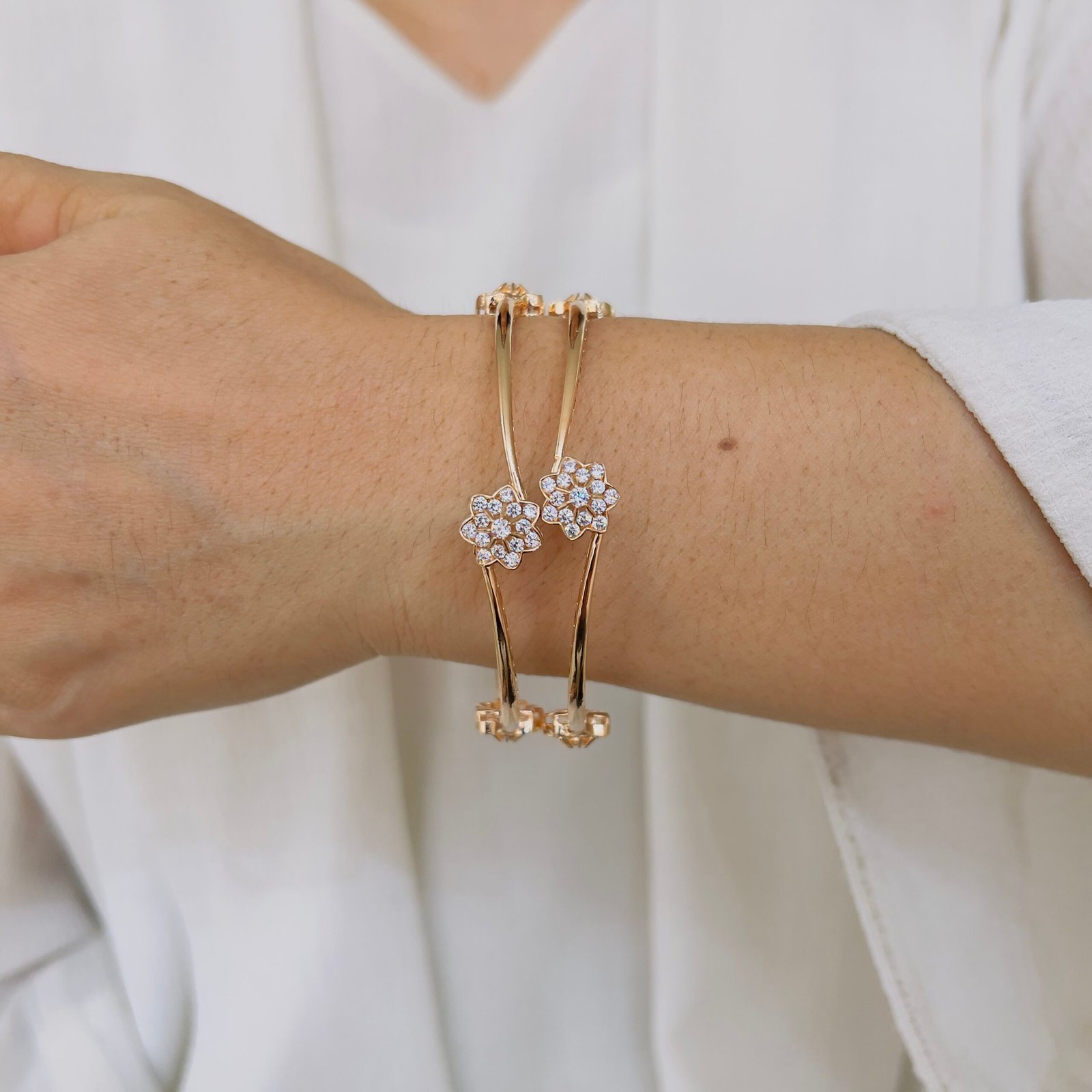 Floral Diamond Grace - Image 2