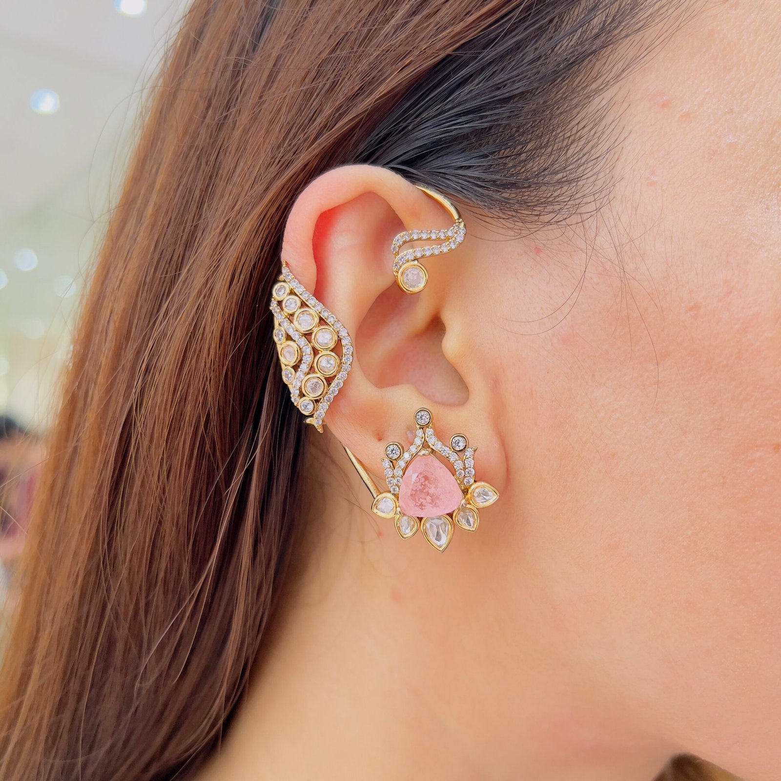 Elegant Crystal Cascade Earcuff - Image 7
