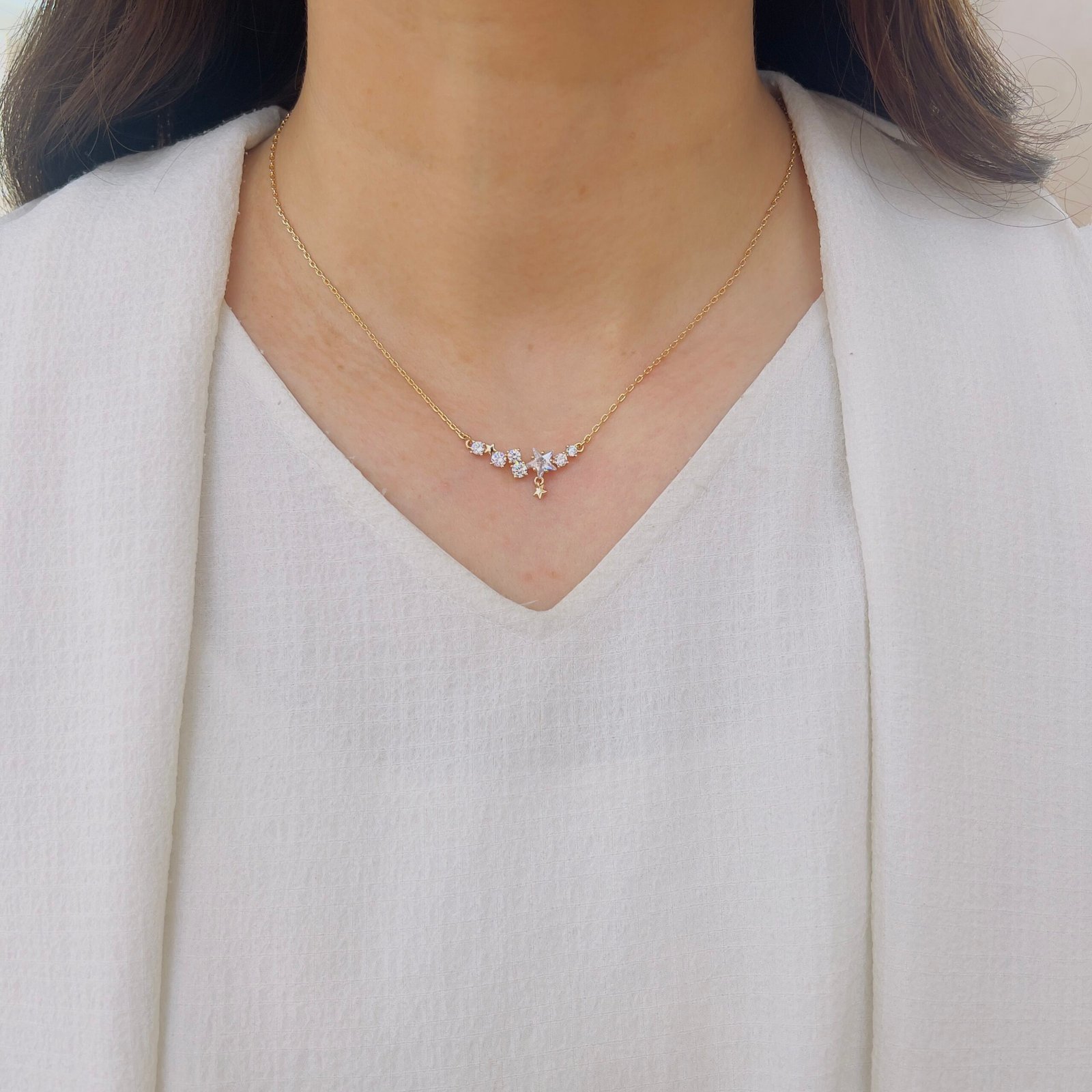 Essential Glow Chain - Image 3