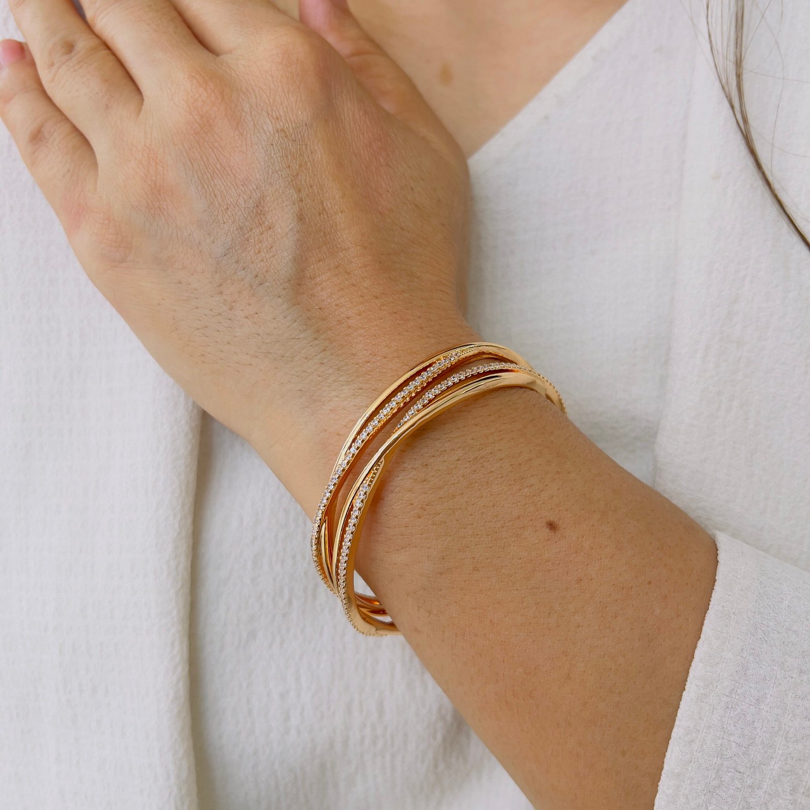 Graceful Double Line Bangle