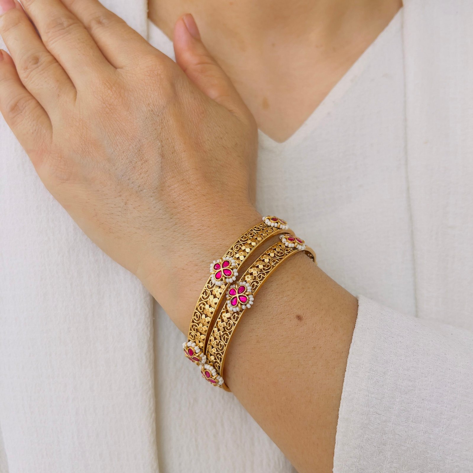 Divine Motif Temple Bangle