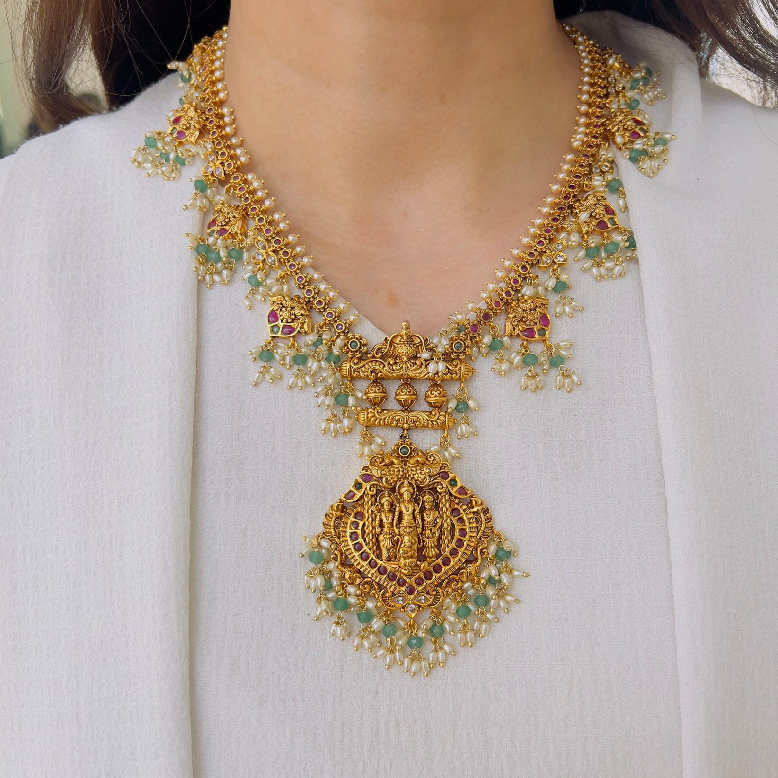 Temple Elegance Necklace & Earrings Set