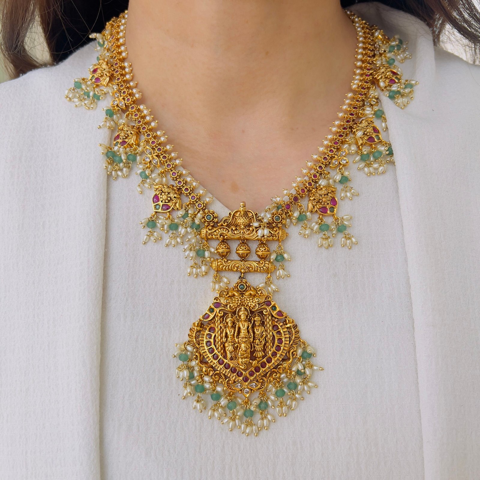 Temple Elegance Necklace & Earrings Set - Image 2