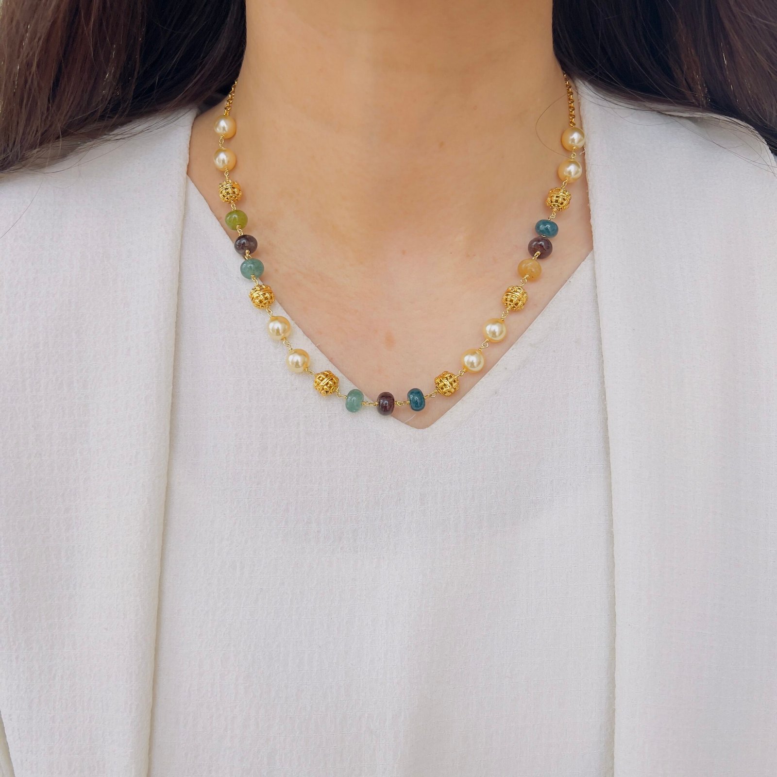 Pearl Mala With Floral Details