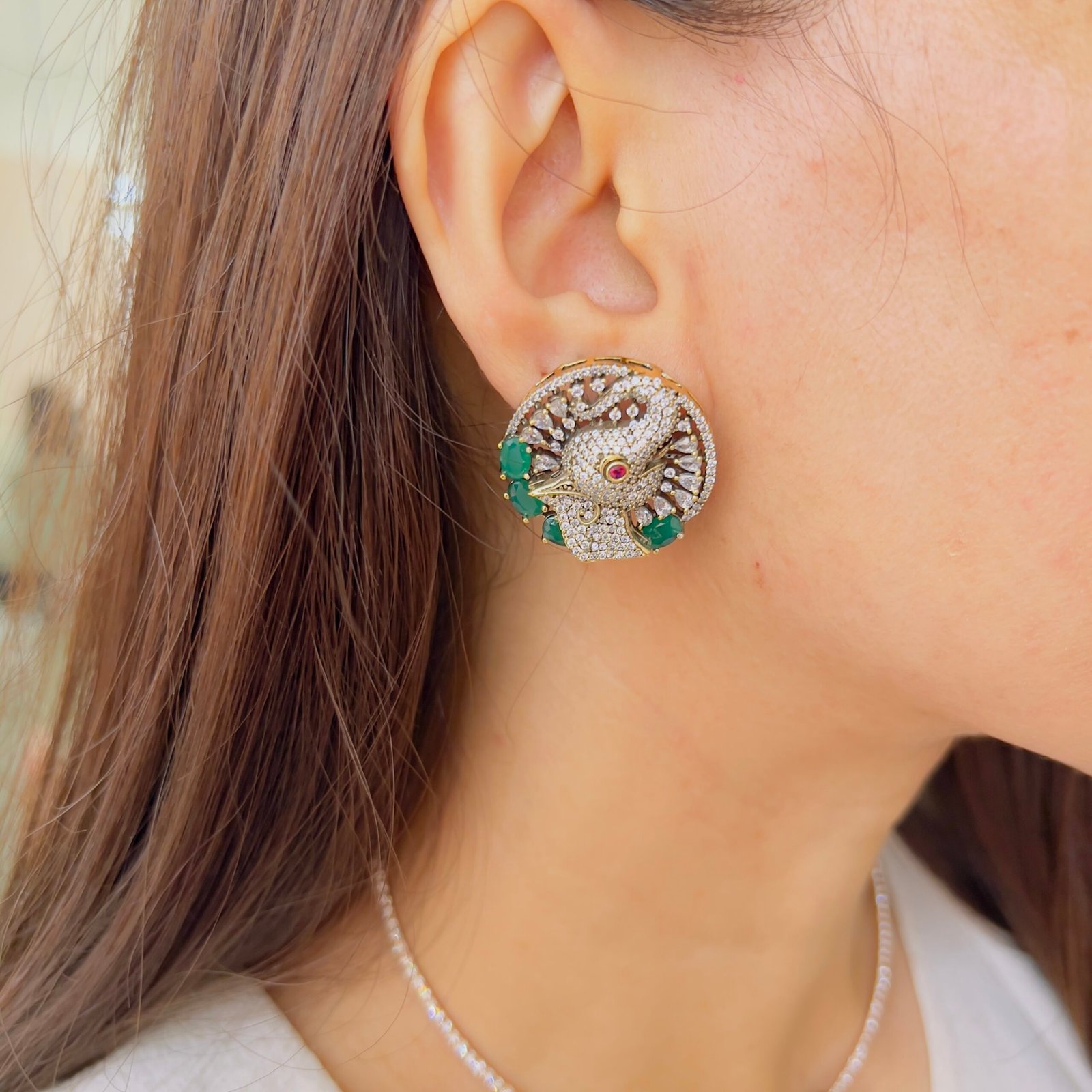 Divine Elephant Heritage Pendant Set - Image 3