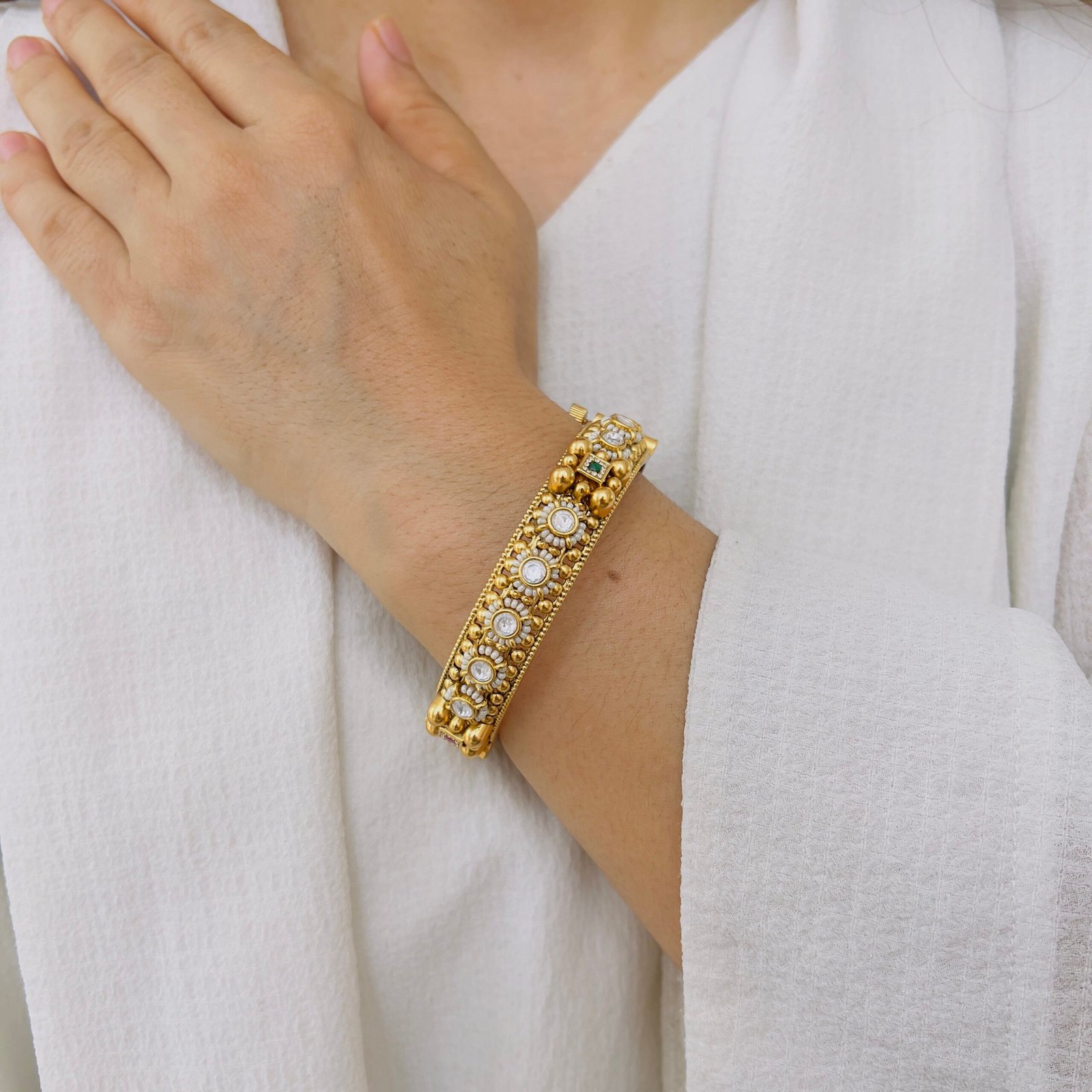 Regal Details, Eternal Tradition - Image 3