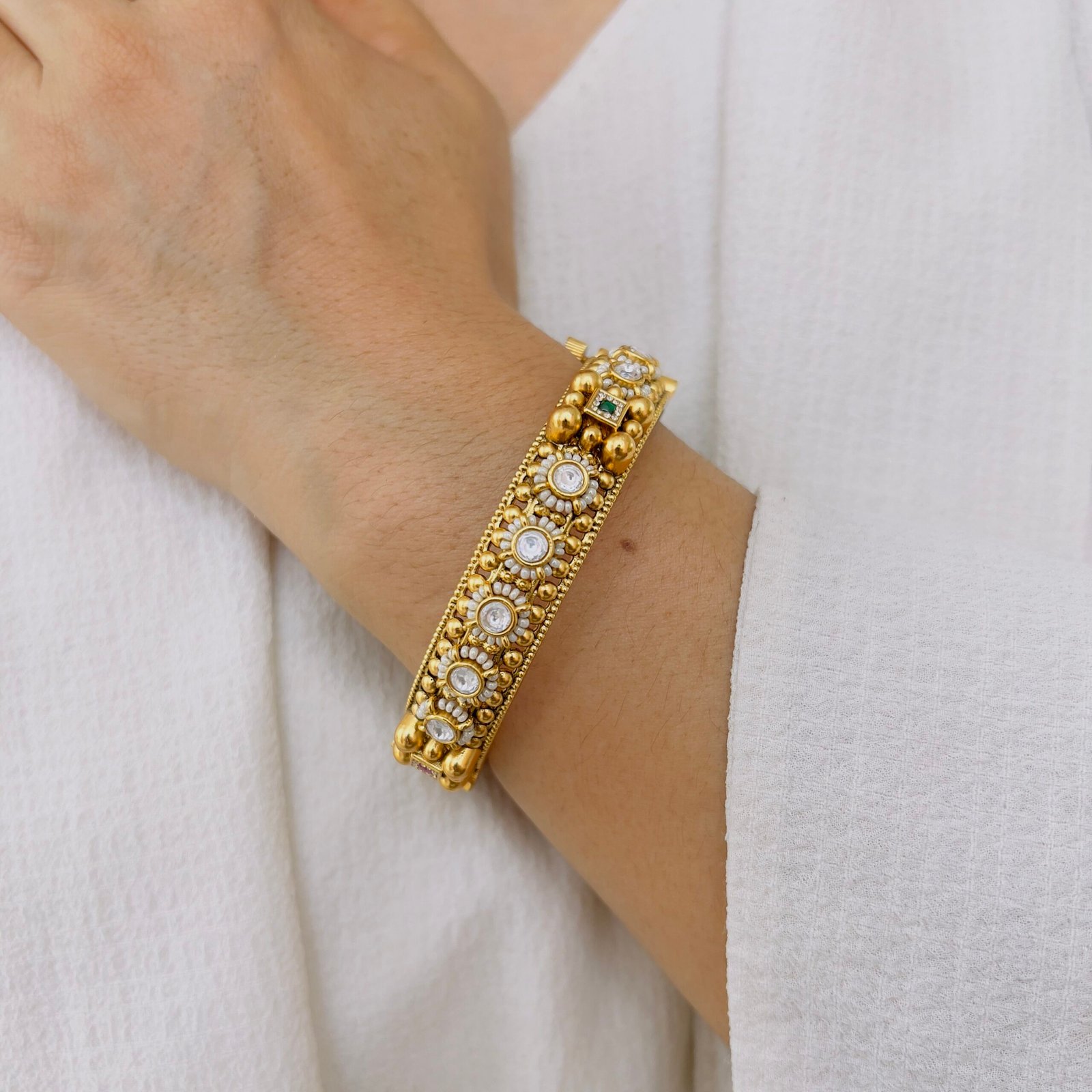 Regal Details, Eternal Tradition