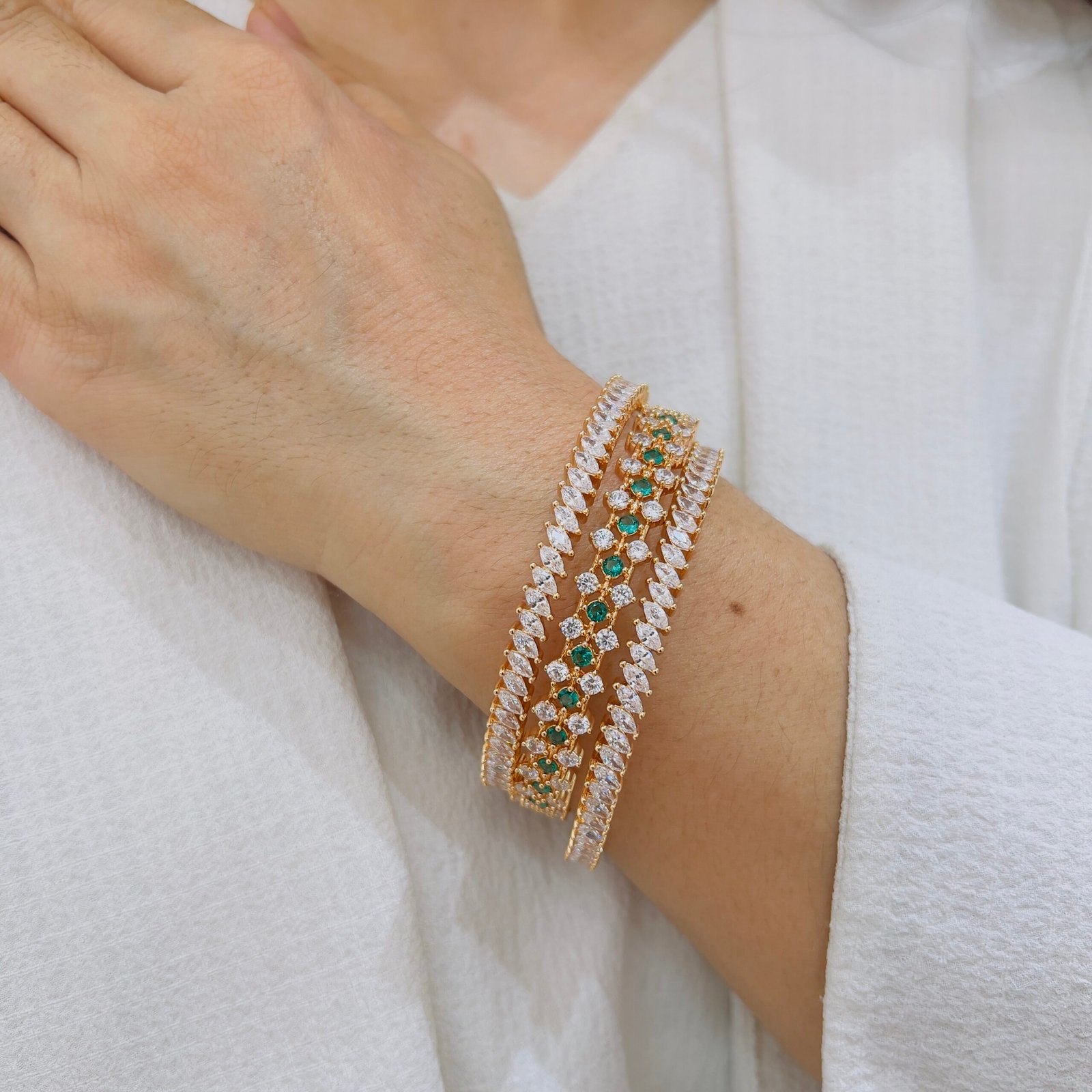Signature Shine Bangle Collection