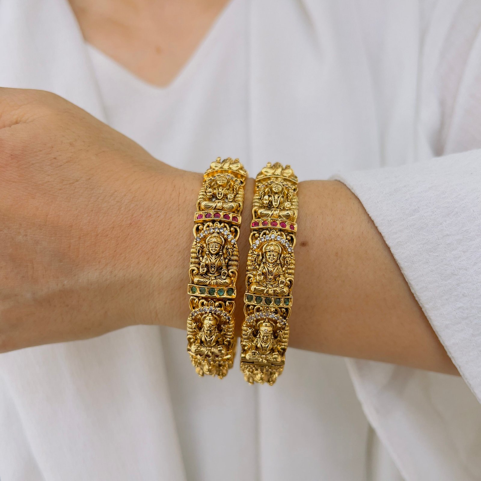 Temple Artistry in Every Detail - Image 2