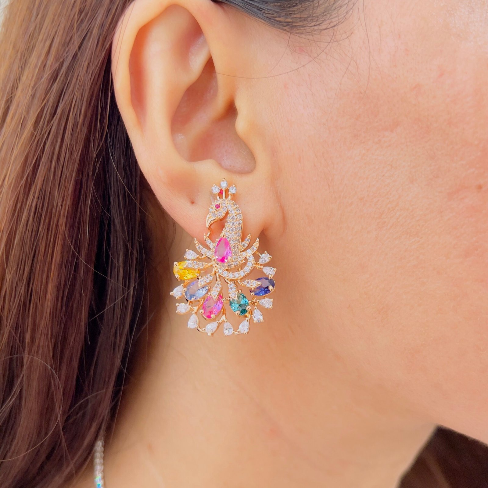 Beautiful Multicolour Diamond Pendant Set - Image 3