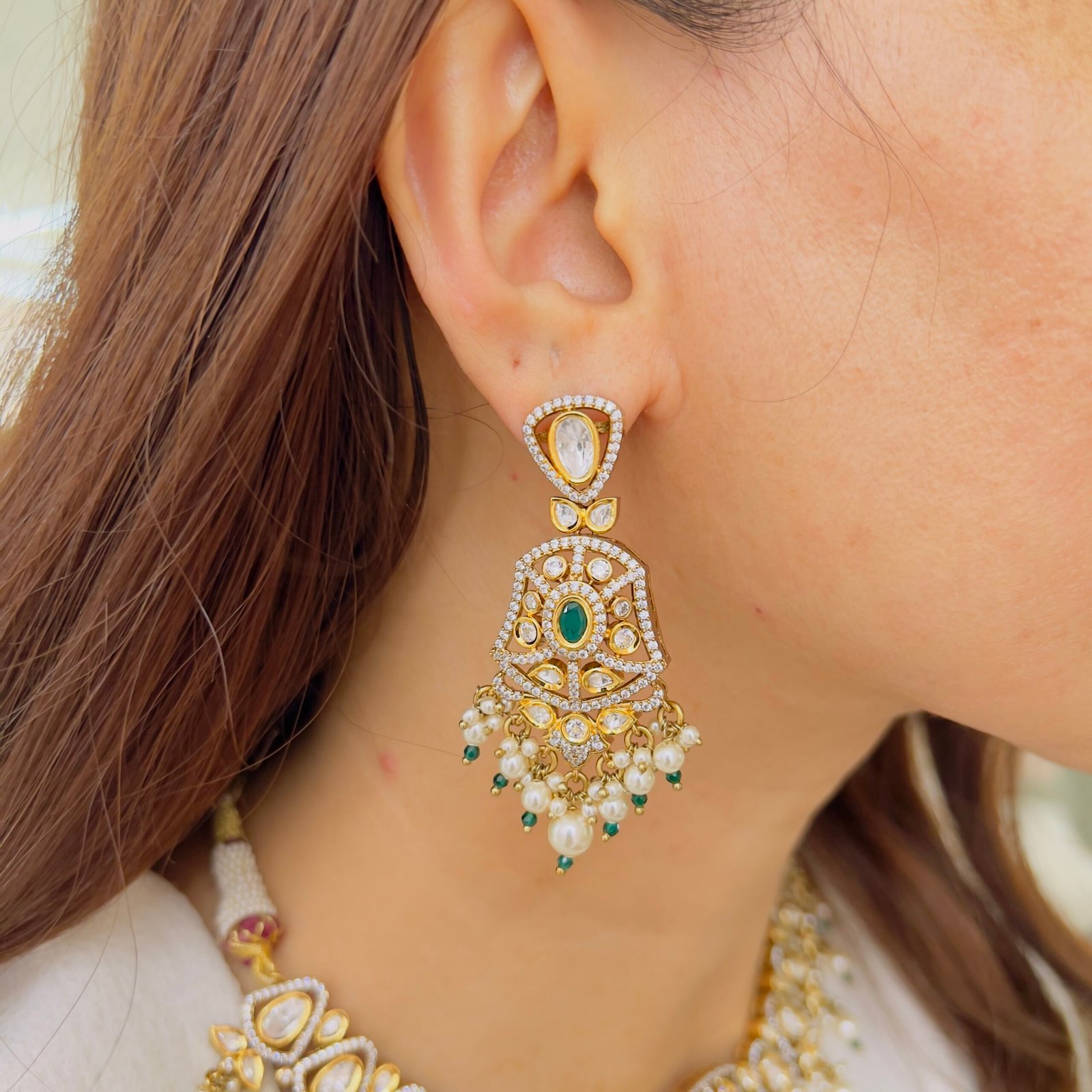 A Touch of Royal Charm - Image 3