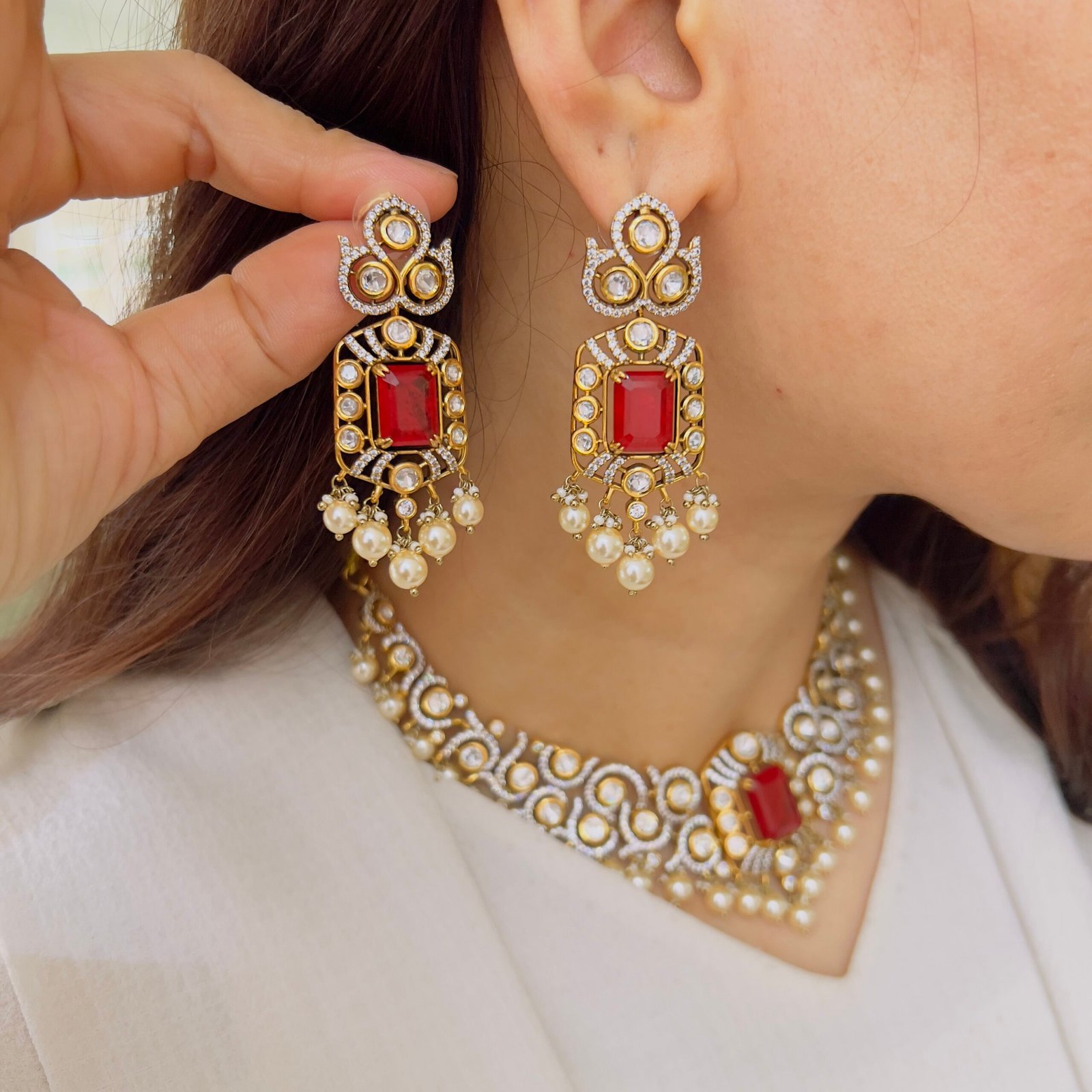 Regal Impressions – Victorian Necklace Set - Image 2