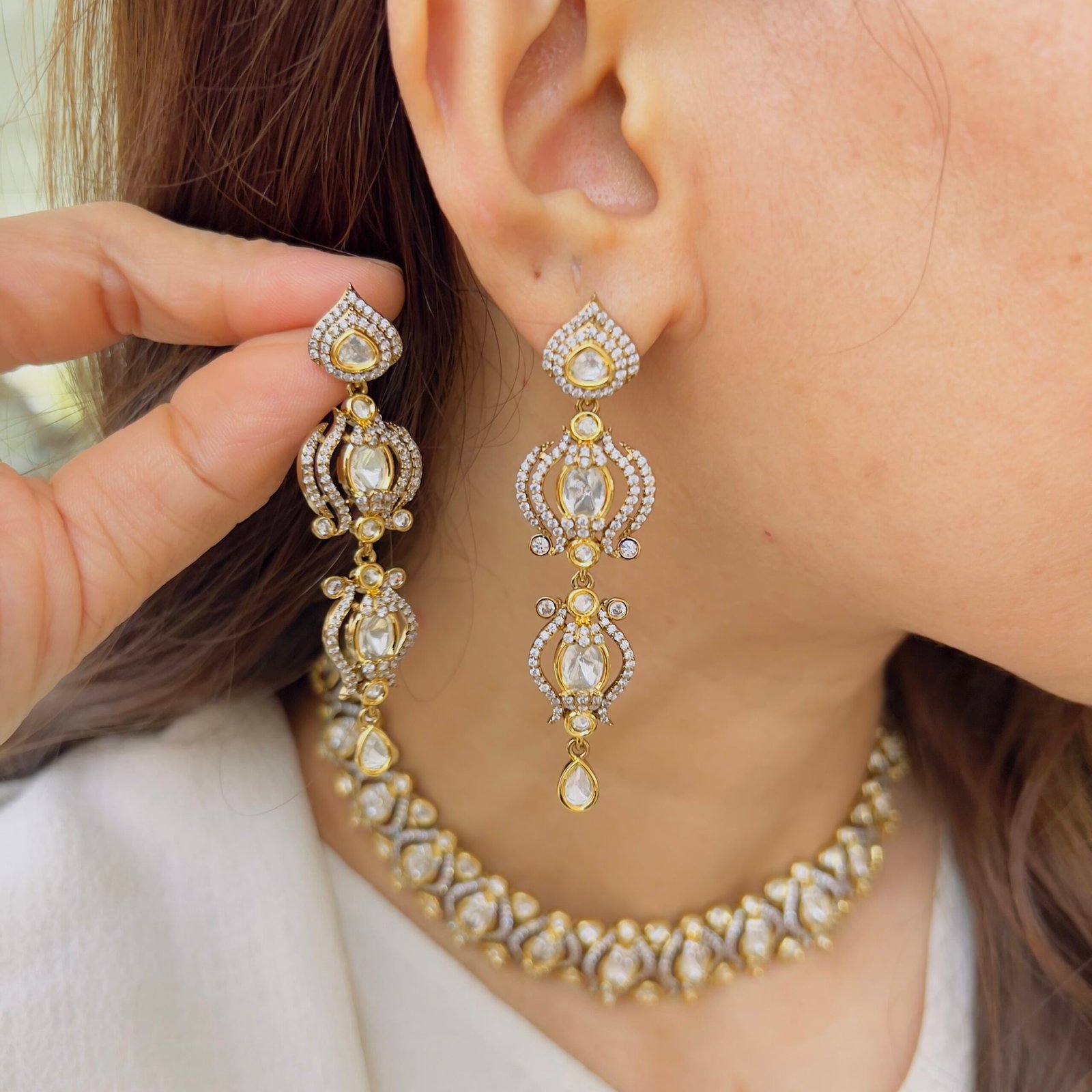 Classic Beauty Victorian Necklace Set - Image 2
