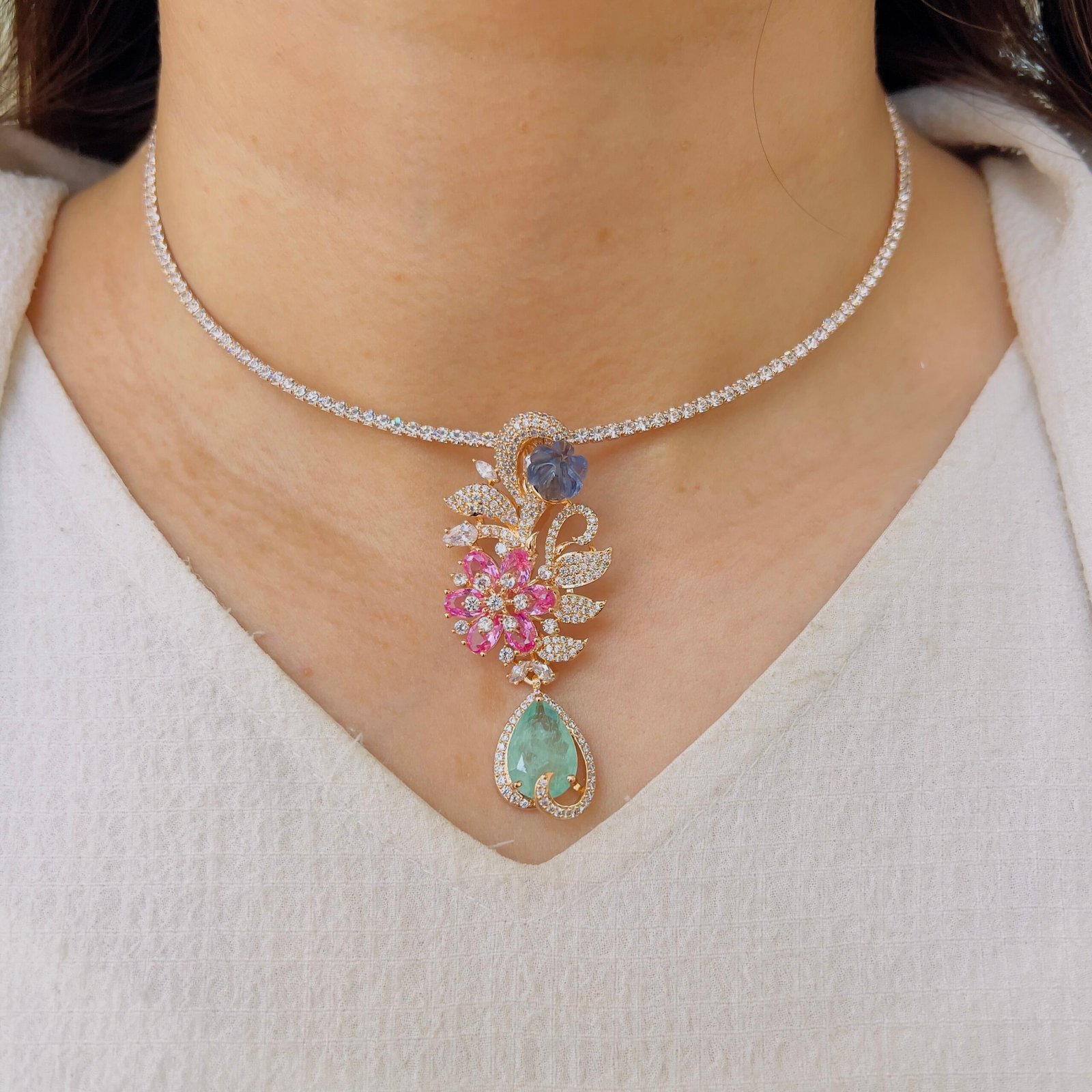 Floral Charm Diamond Pendant Set - Image 4