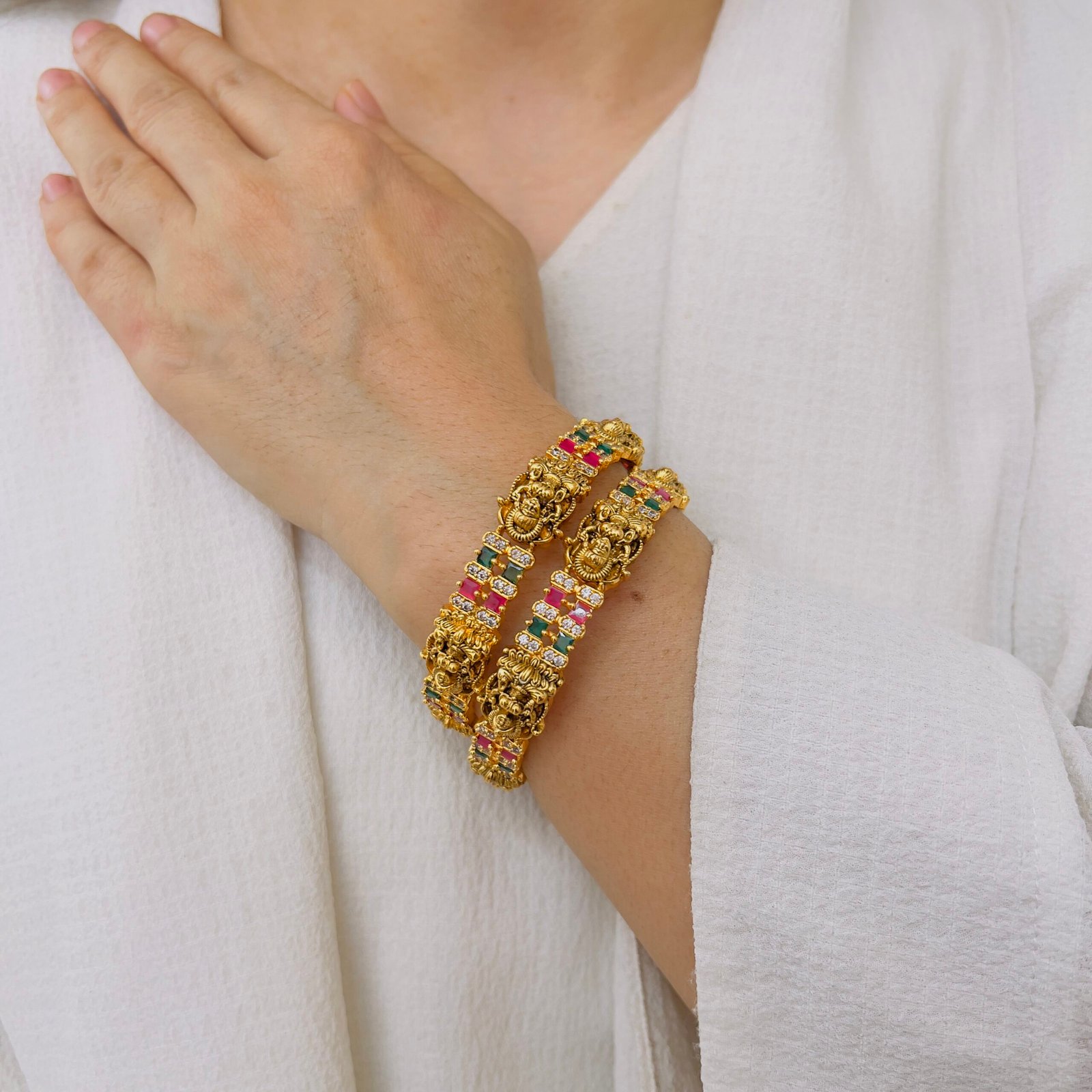 South Indian Style Temple Bangles - Image 3