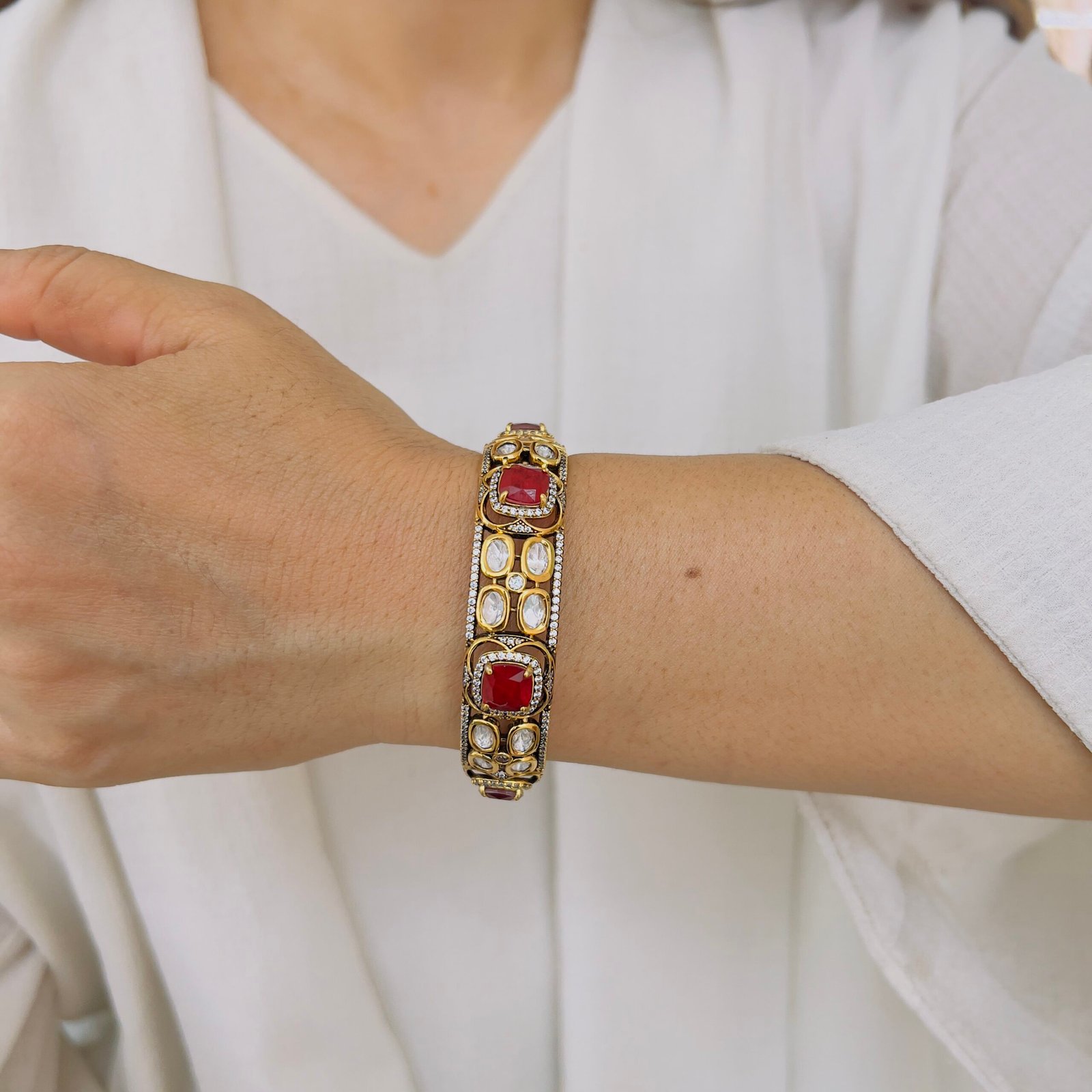 Palace Bloom Bangle - Image 11