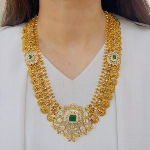 Elegant Temple Necklace Set with Earrings