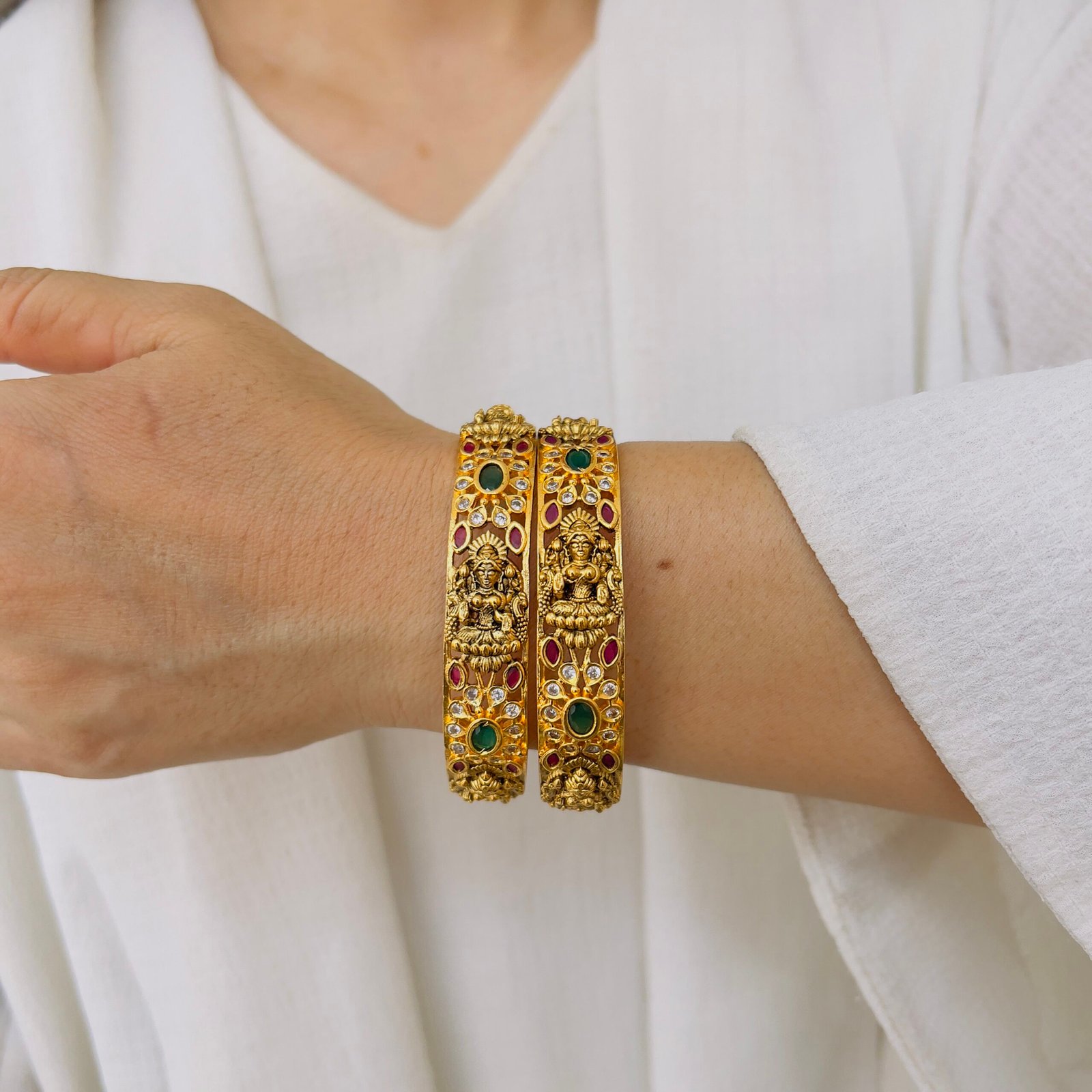 Timeless Indian Temple Jewellery - Image 2